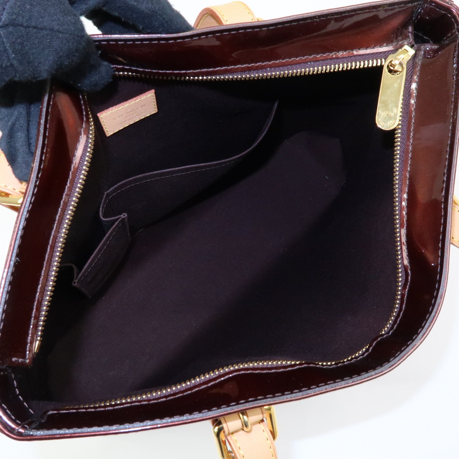 Louis Vuitton Monogram Vernis Brentwood Tote Bag Amarante M91994