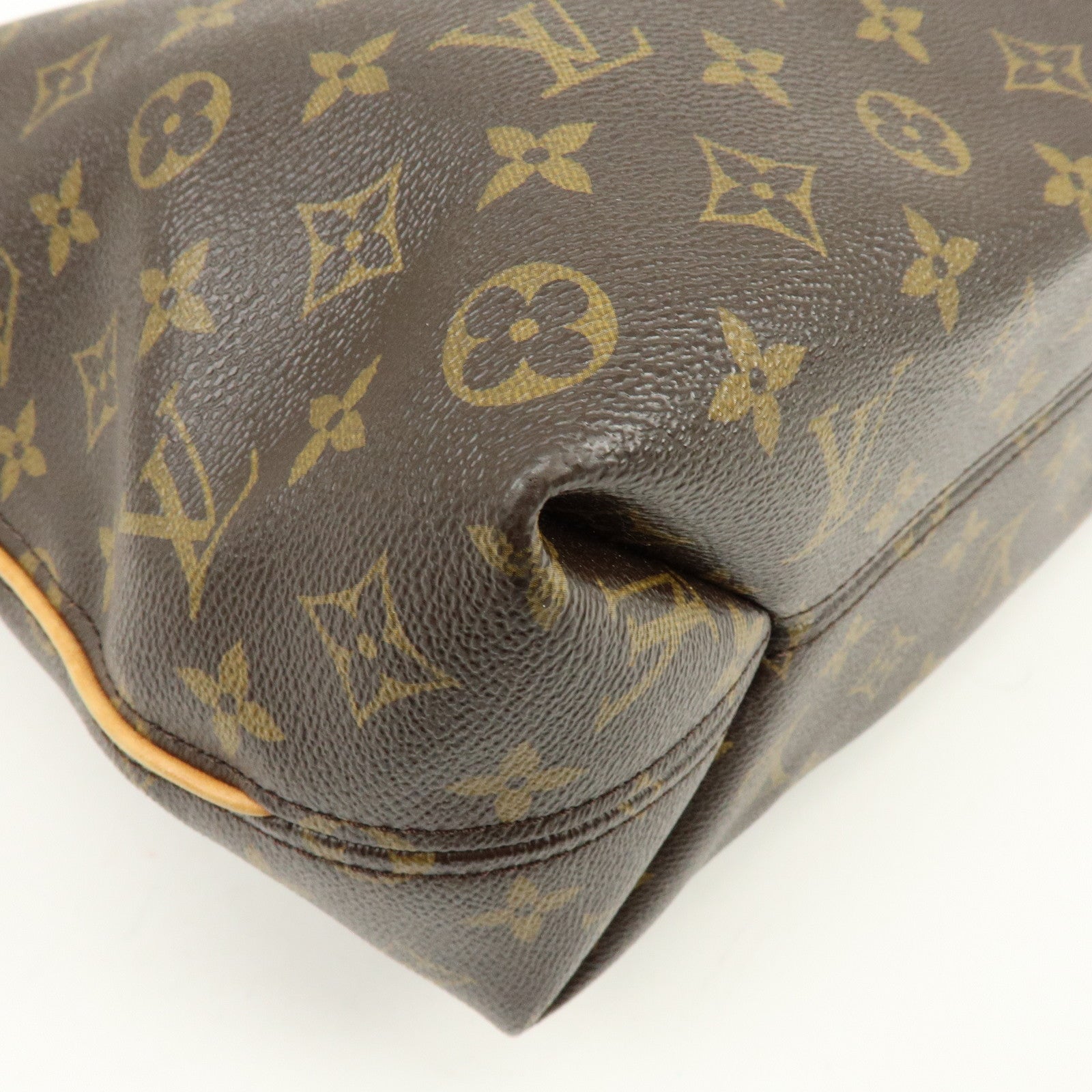 Louis Vuitton Monogram Shuri GM Shoulder Bag Hand Bag M40587