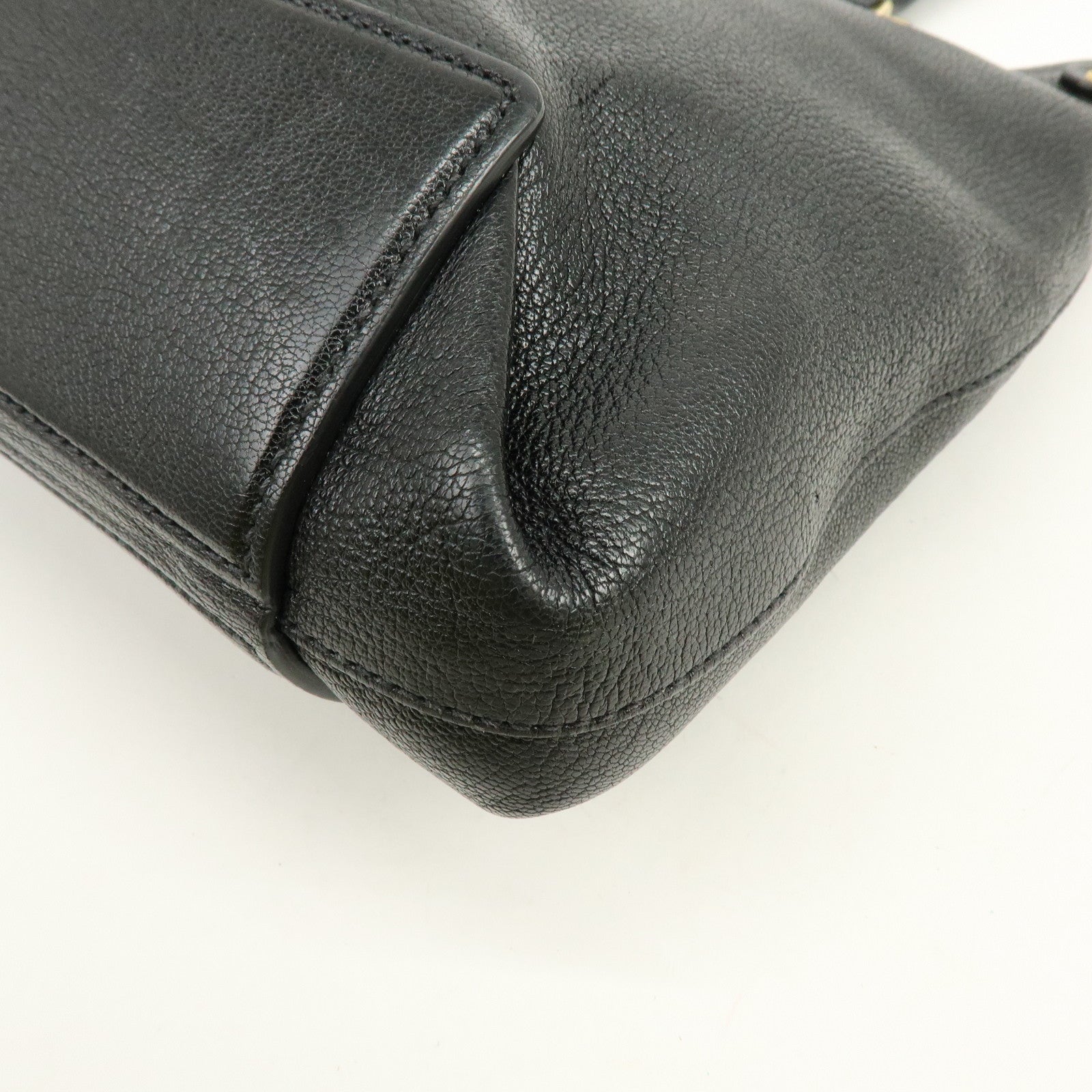 MIU MIU Logo Leather Tote Bag Hand Bag Black Gold 5BG025