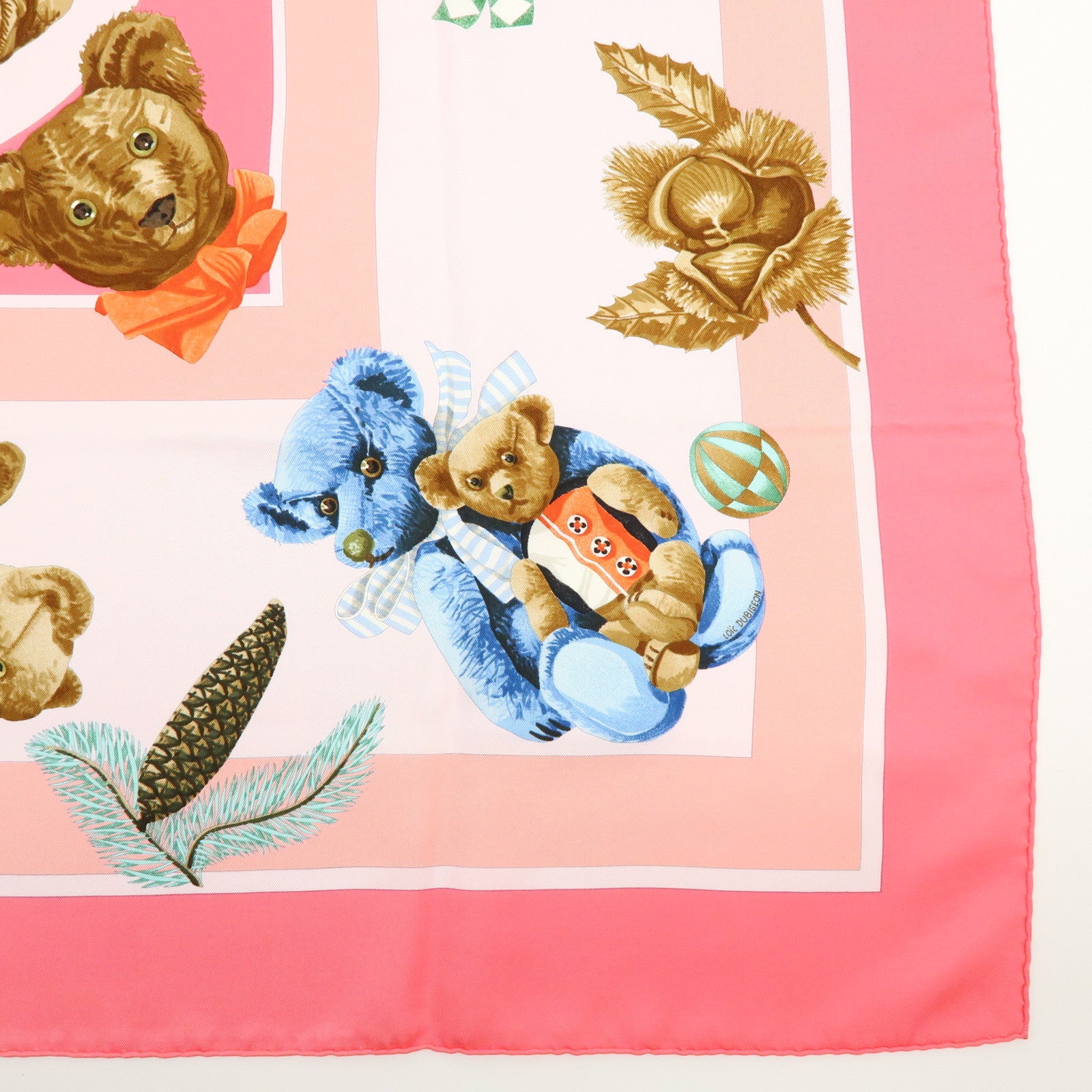 HERMES Carre 90 Silk 100% Scarf Confidents de Coeurs Bear Print
