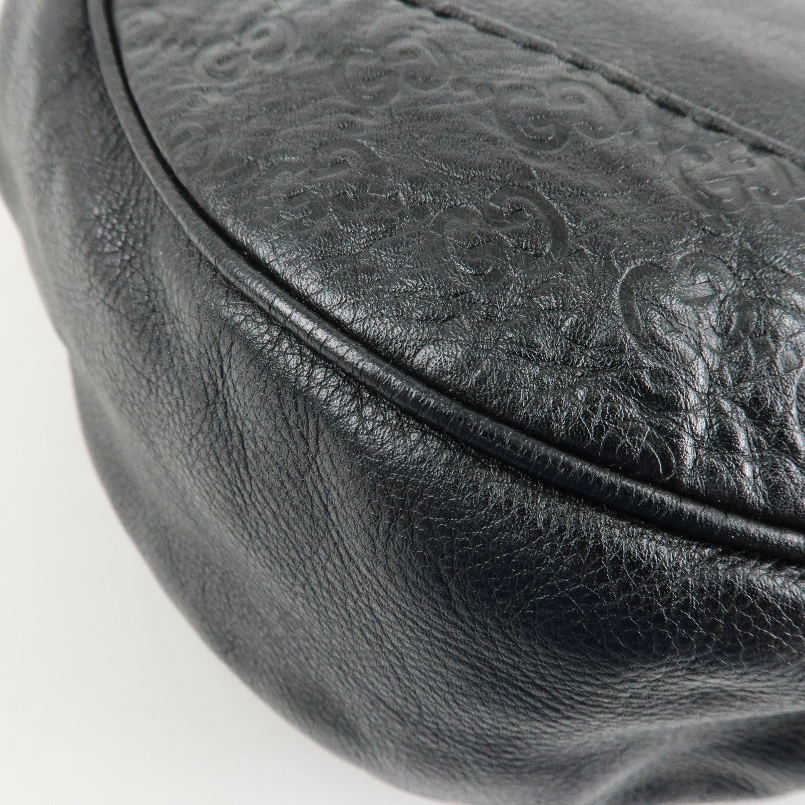 GUCCI Guccissima Leather Shoulder Bag Gold Hardware Black 203503 Used