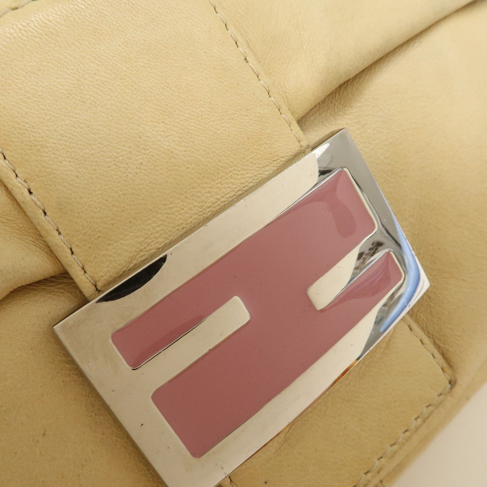 FENDI Mamma Baguette Leather Shoulder Bag Hand Bag Ivory 26424