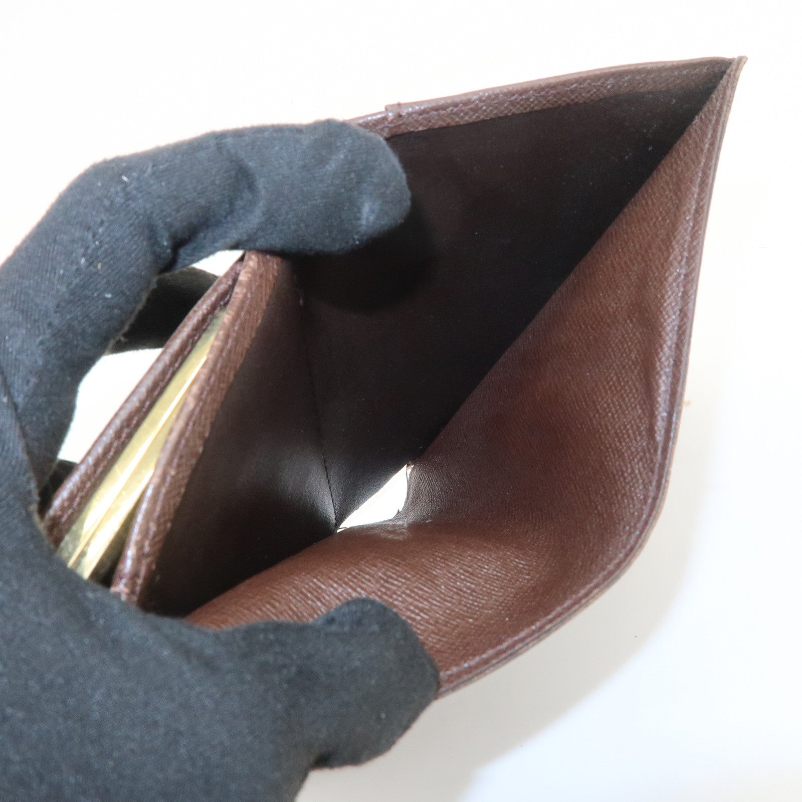 Louis Vuitton Damier Portefeuille Viennois Bi-fold Wallet N61674