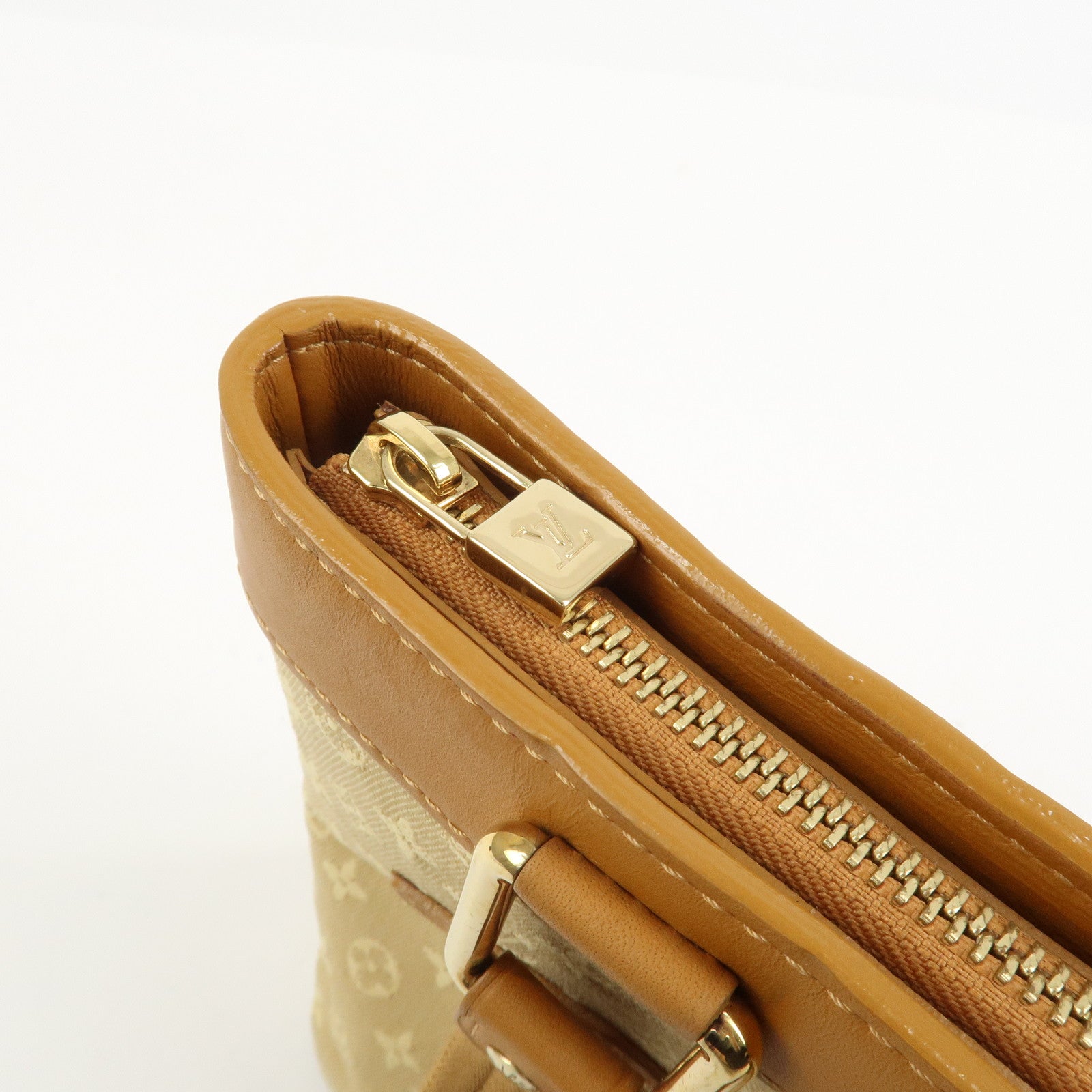 Louis Vuitton Monogram Mini Lucille PM Hand Bag Beige M92684