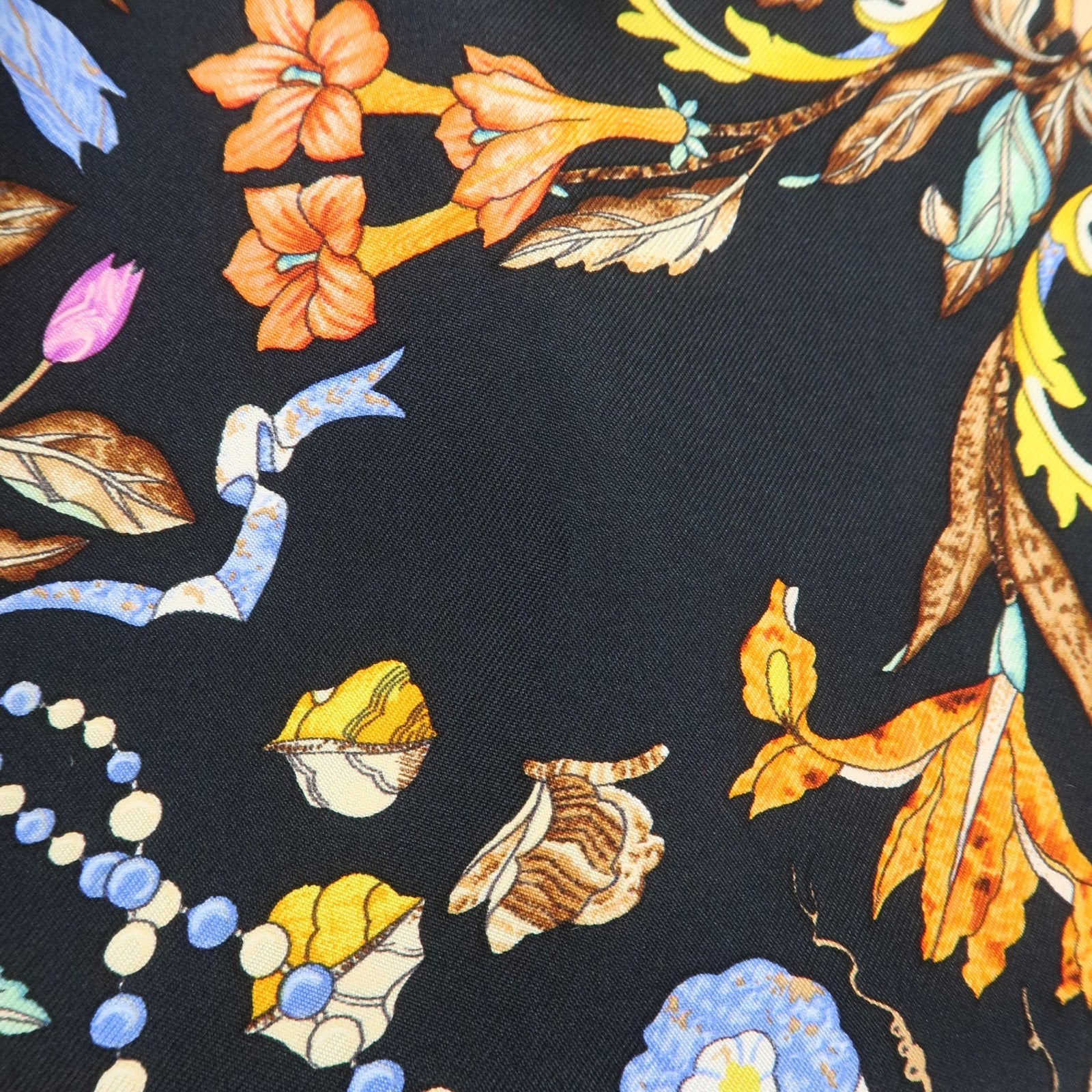 HERMES Carre 90 Silk 100% Scarf PIERRES D' ORIENT ET D' OCCIDENT