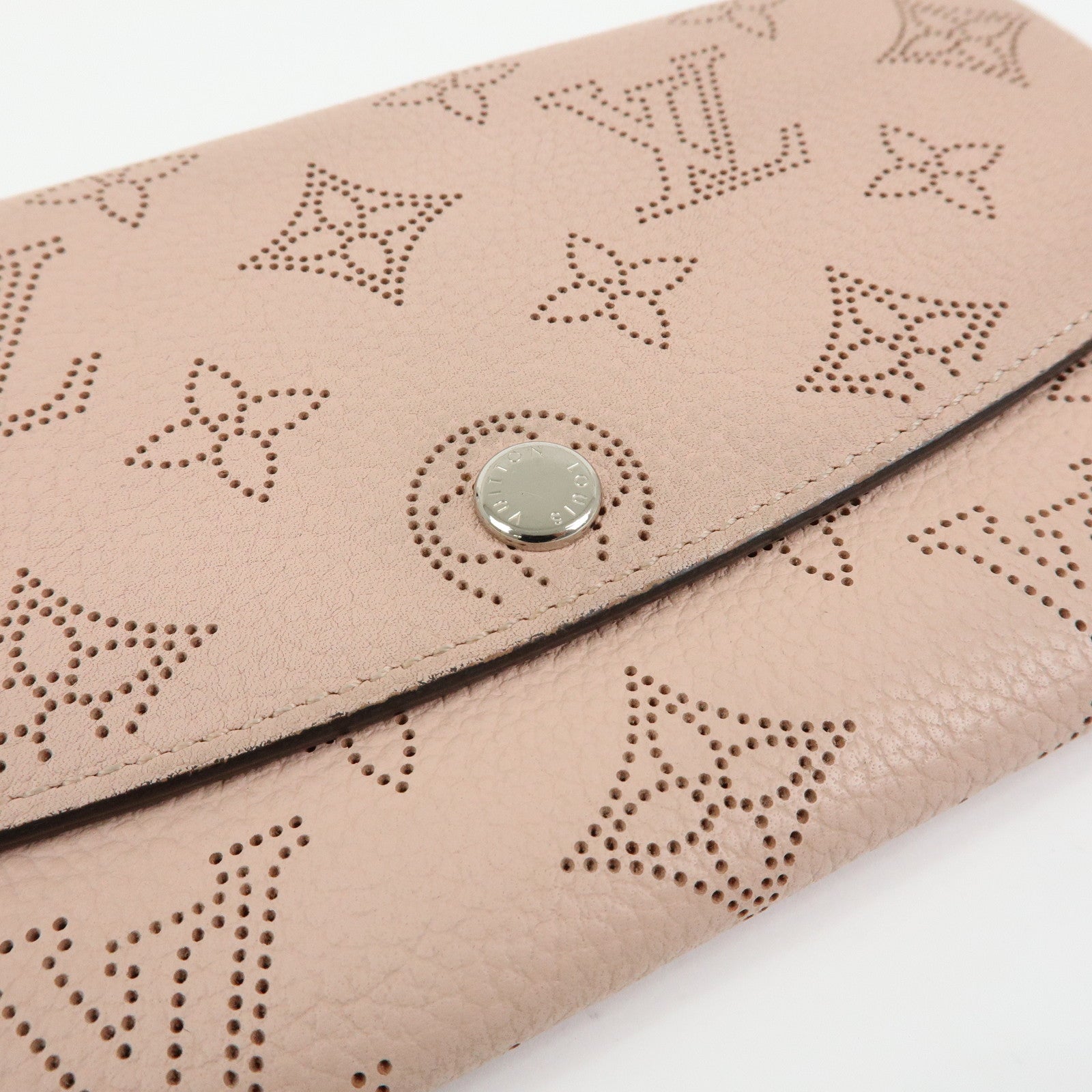 Louis Vuitton Monogram Mahina Portefeuille Iris Long Wallet M60145