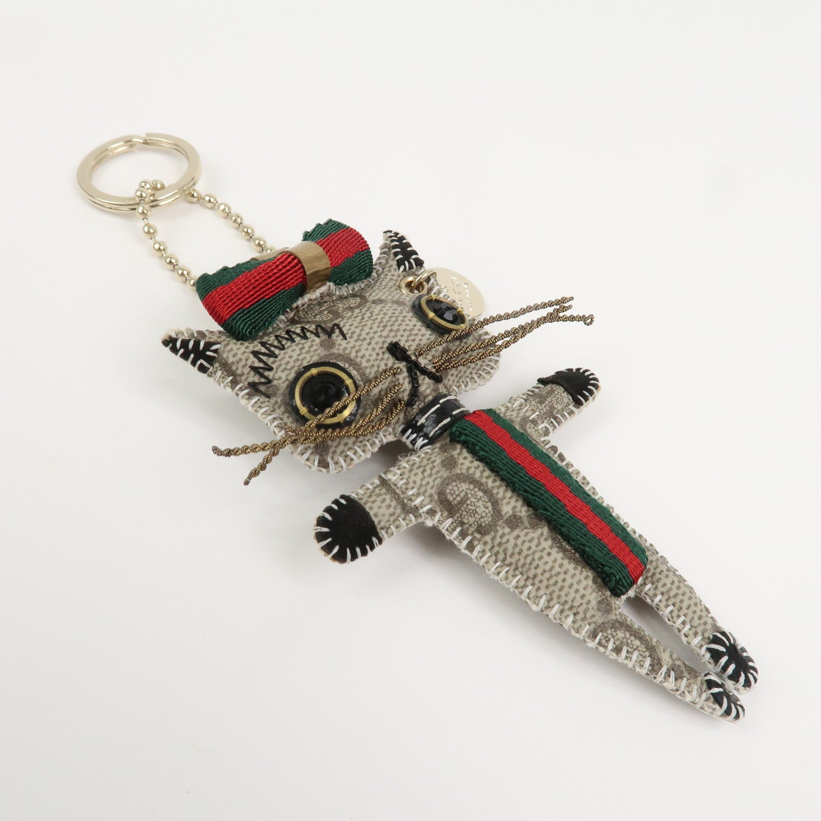 GUCCI Sherry GG Supreme Canvas Gucciori Cat Bag Charm Beige