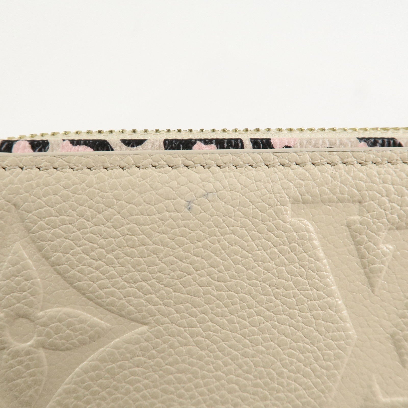 Louis Vuitton Monogram Empriente Wild At Heart Zippy Wallet M80685 Used