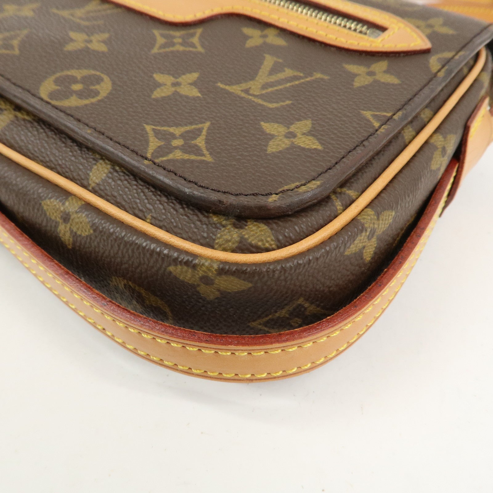 Louis Vuitton Monogram Canvas Saint Germain 24 Shoulder Bag M51210