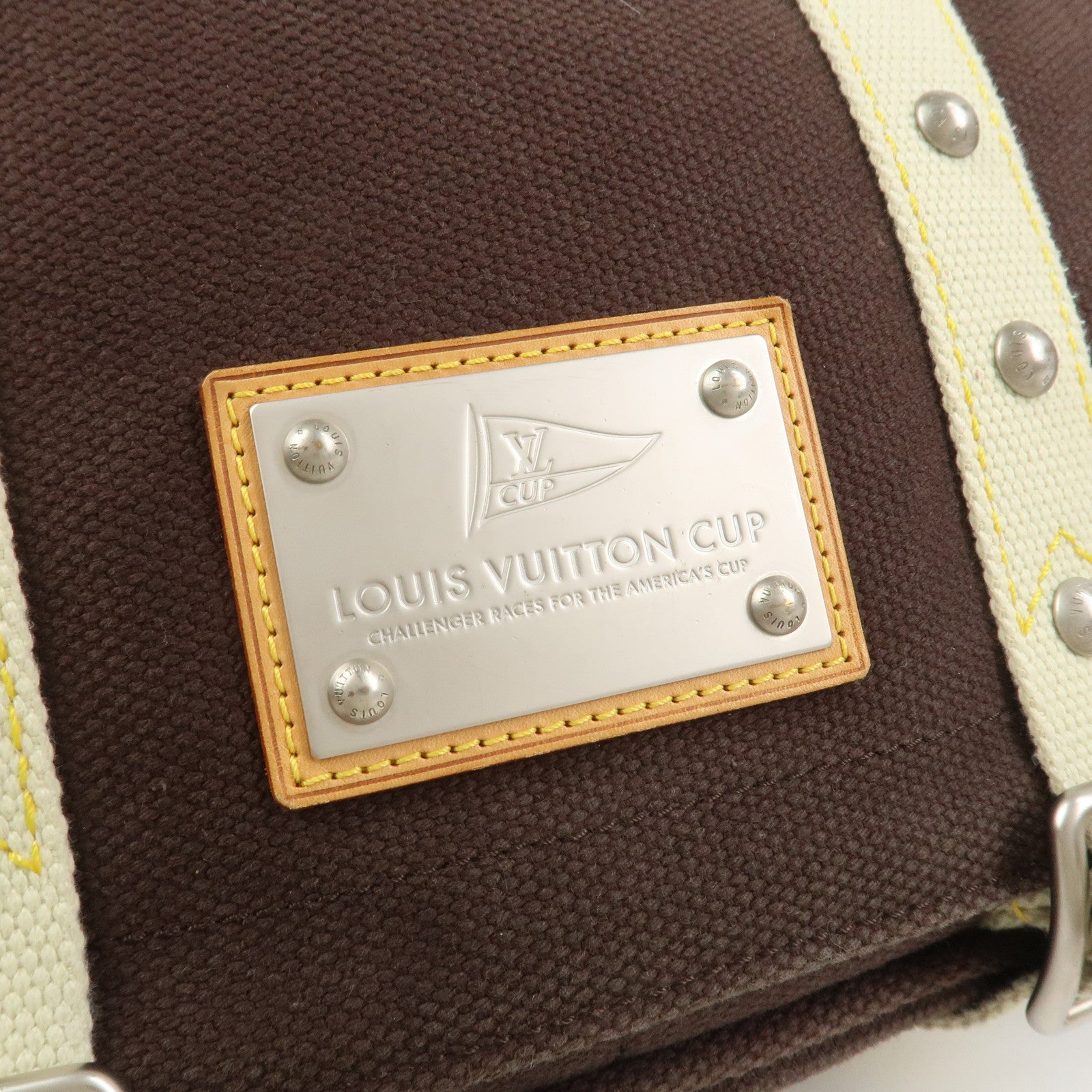 Louis Vuitton Antigua Canvas Besace PM Shoulder Bag Mocha M80661