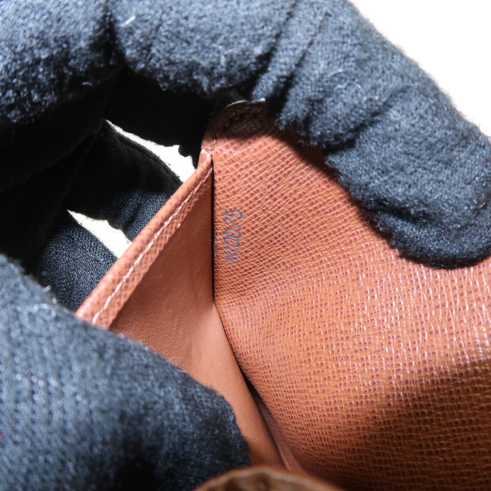 Louis Vuitton Louis Monogram Compact Small Zippy Wallet M61667 Used