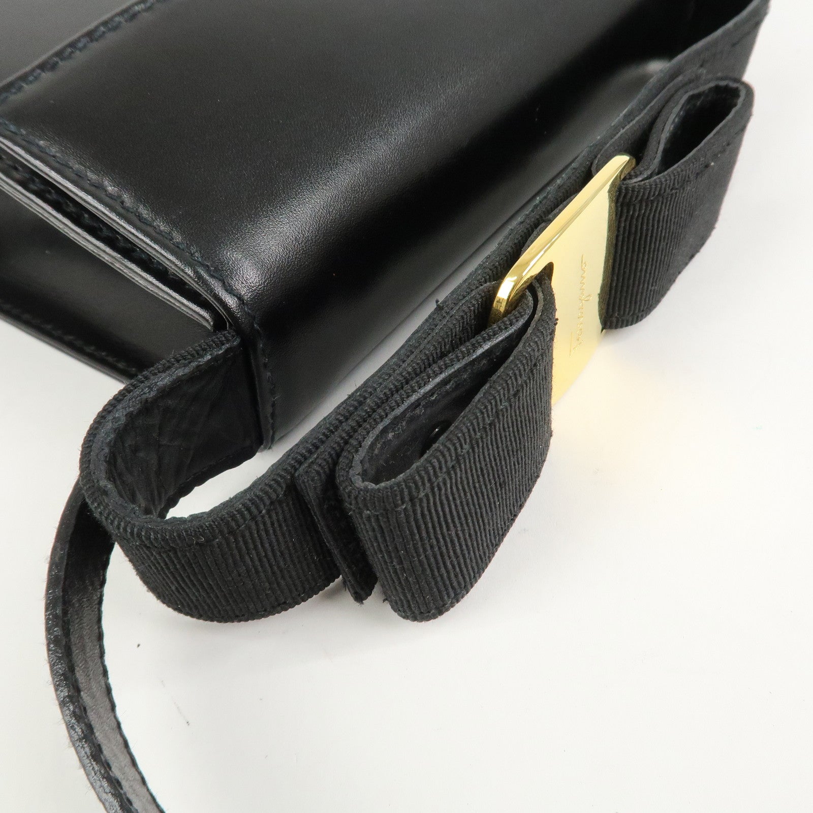 Ferragamo Varra Ribbon Leather 2Way Bag Shoulder Bag Hand Bag Black