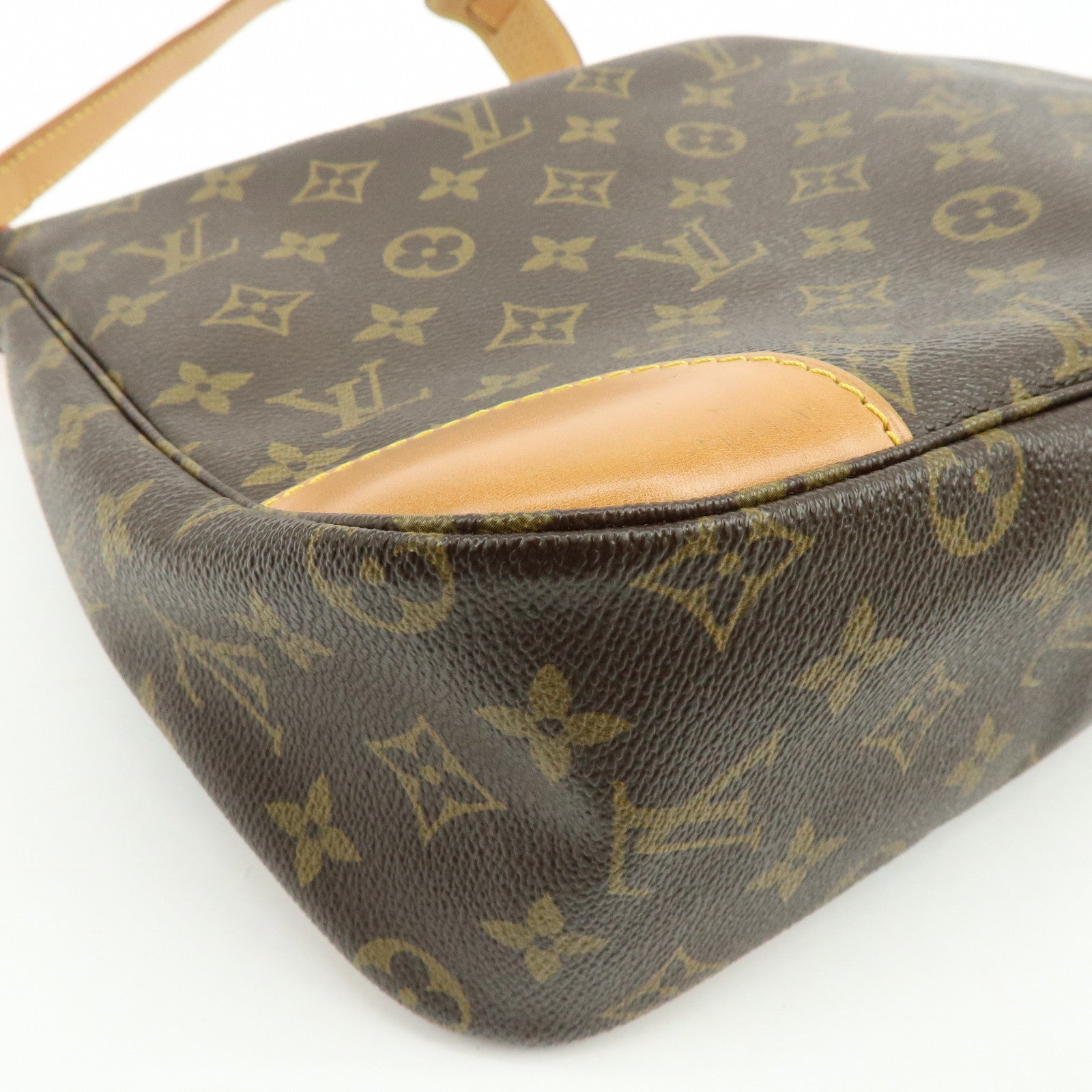 Louis Vuitton Monogram Boulogne 30 Shoulder Bag Brown M51265