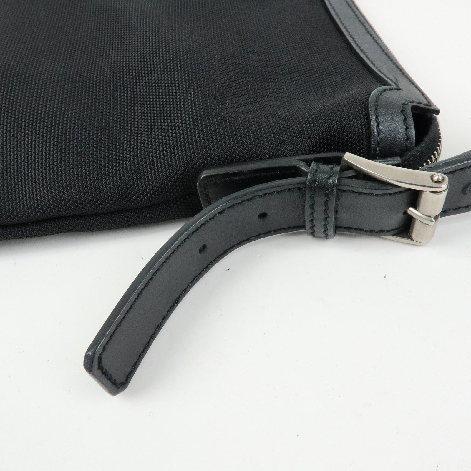 GUCCI Sherry Canvas Leather Shoulder Bag Crossbody Bag Black 353407