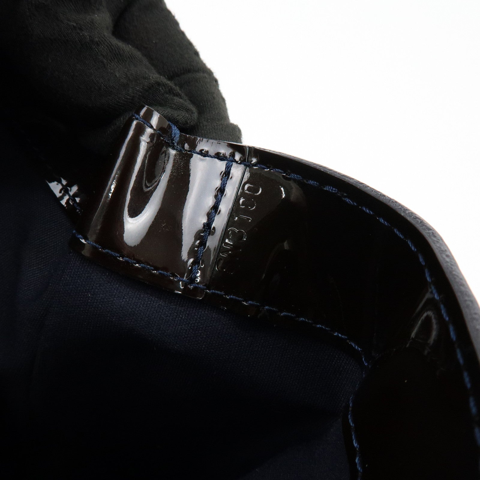 Louis Vuitton Monogram Vernis Wilshire GM Tote Bag Bleu Nuit M91442
