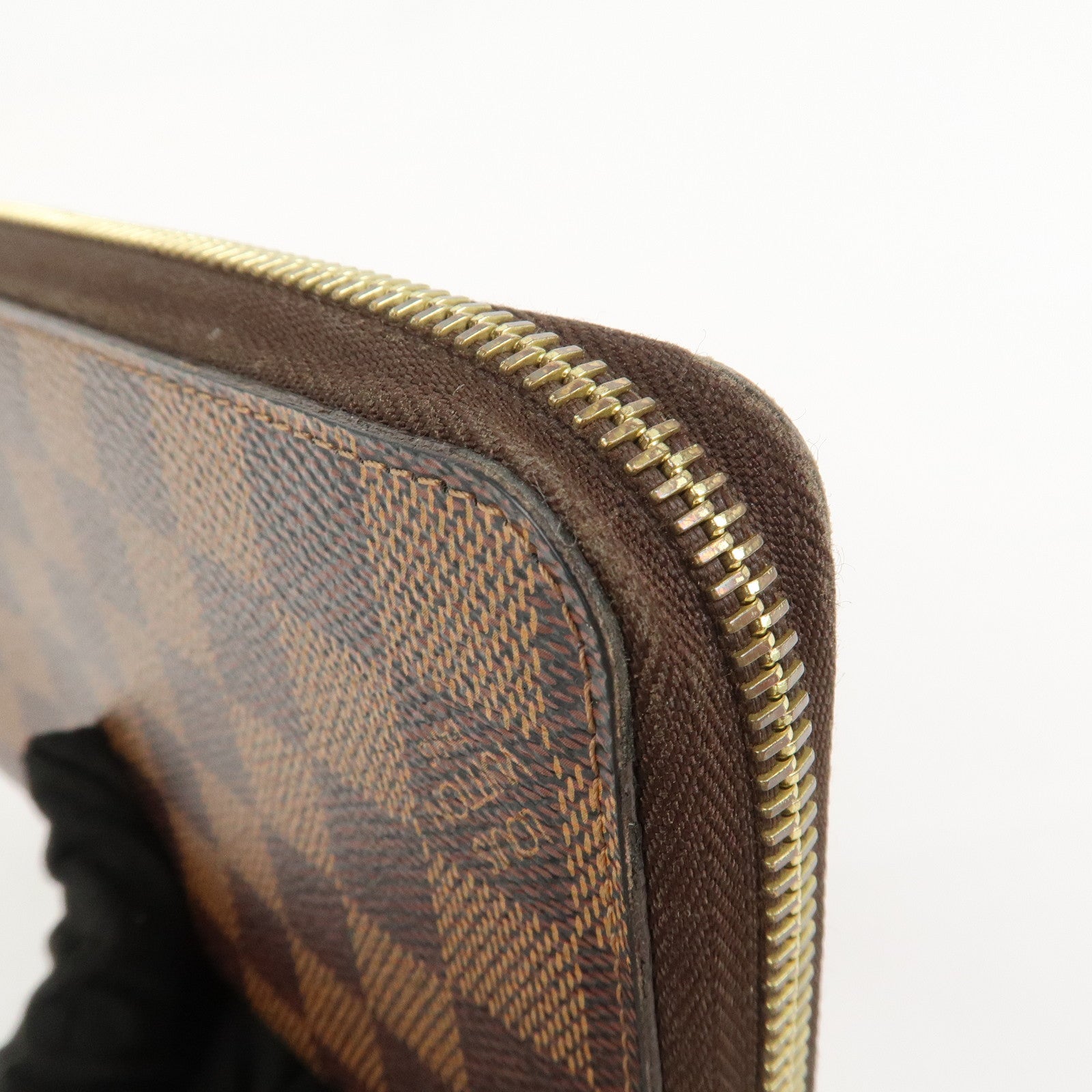 Louis Vuitton Damier Canvas Zippy Wallet Old Style Brown N60015