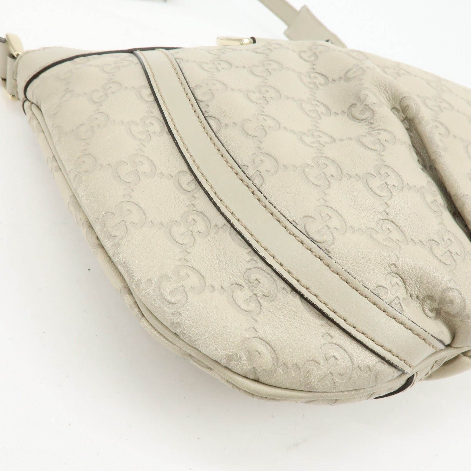 Gucci Abbey Guccissima Leather Shoulder Crossbody Bag Ivory 203257