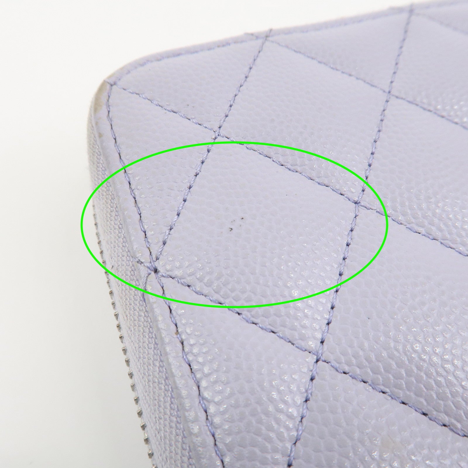 CHANEL Matelasse Caviarskin Round Zippy Wallet Lavender AP0242