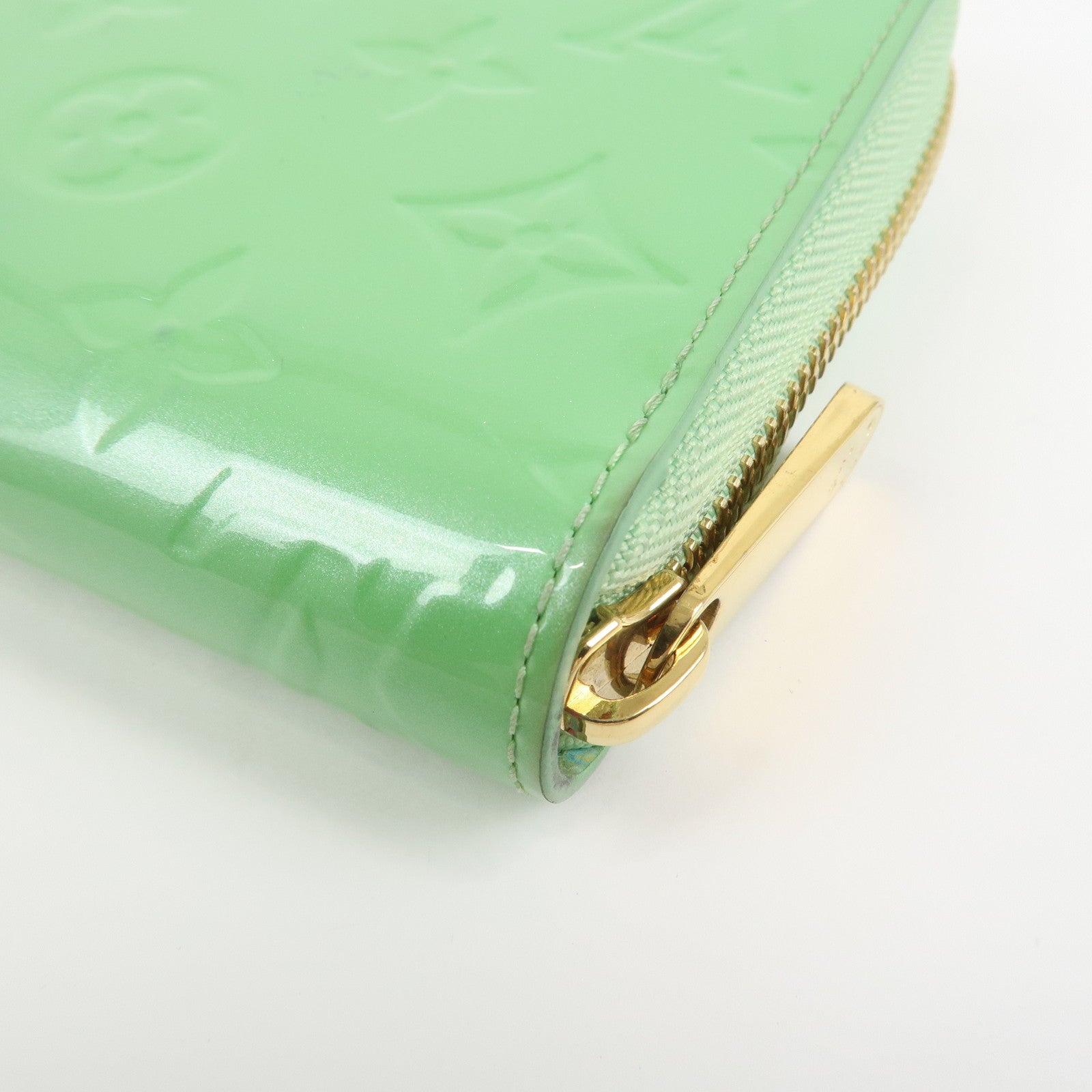 Louis Vuitton Monogram Vernis Zippy Wallet Gummy Apple M82065