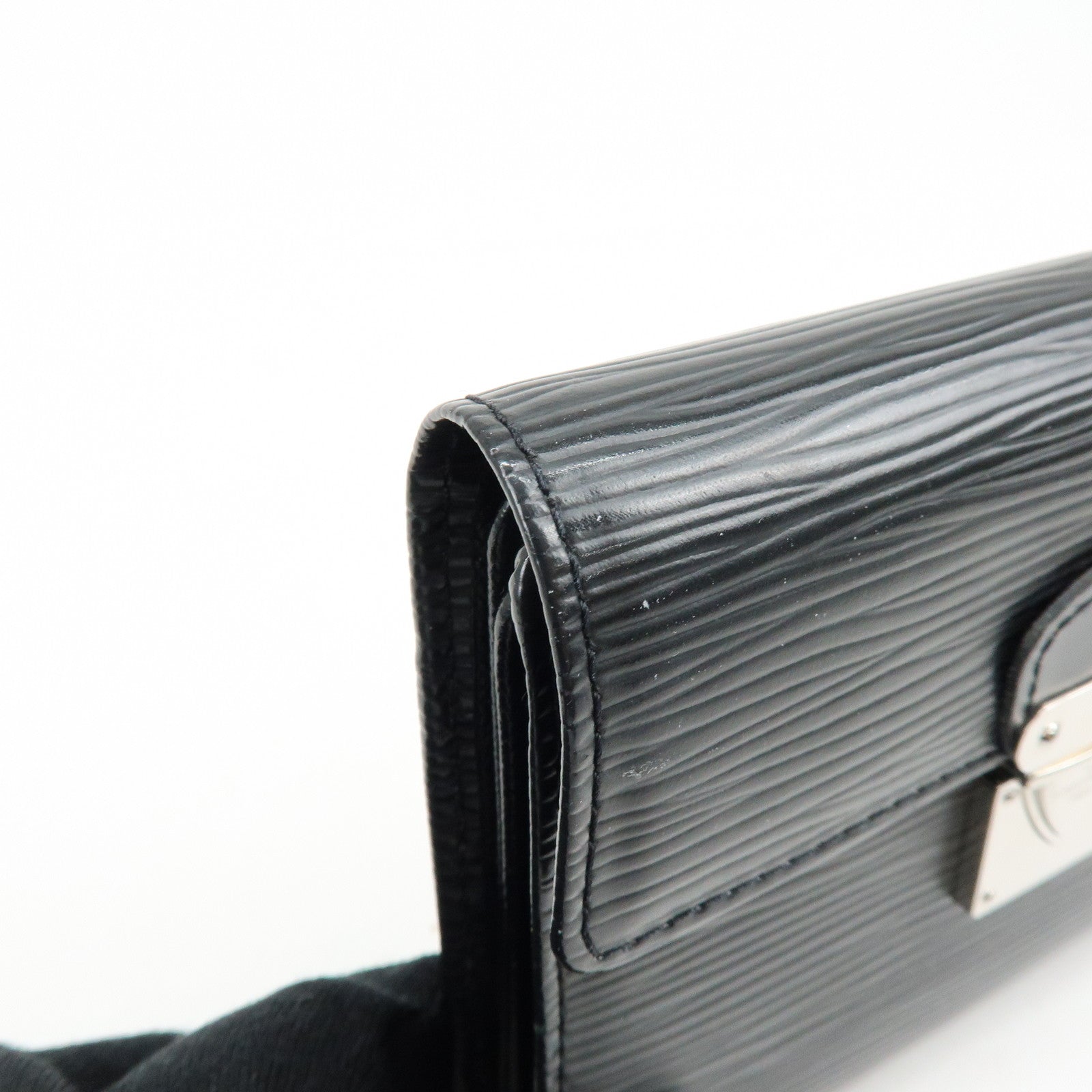 Louis Vuitton Epi Portefeuille Koala Compact Wallet Noir M58012