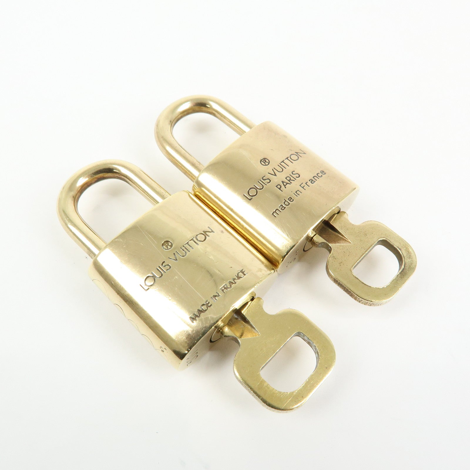 Louis Vuitton Set of 10 Lock & Key Cadena Key Lock Used