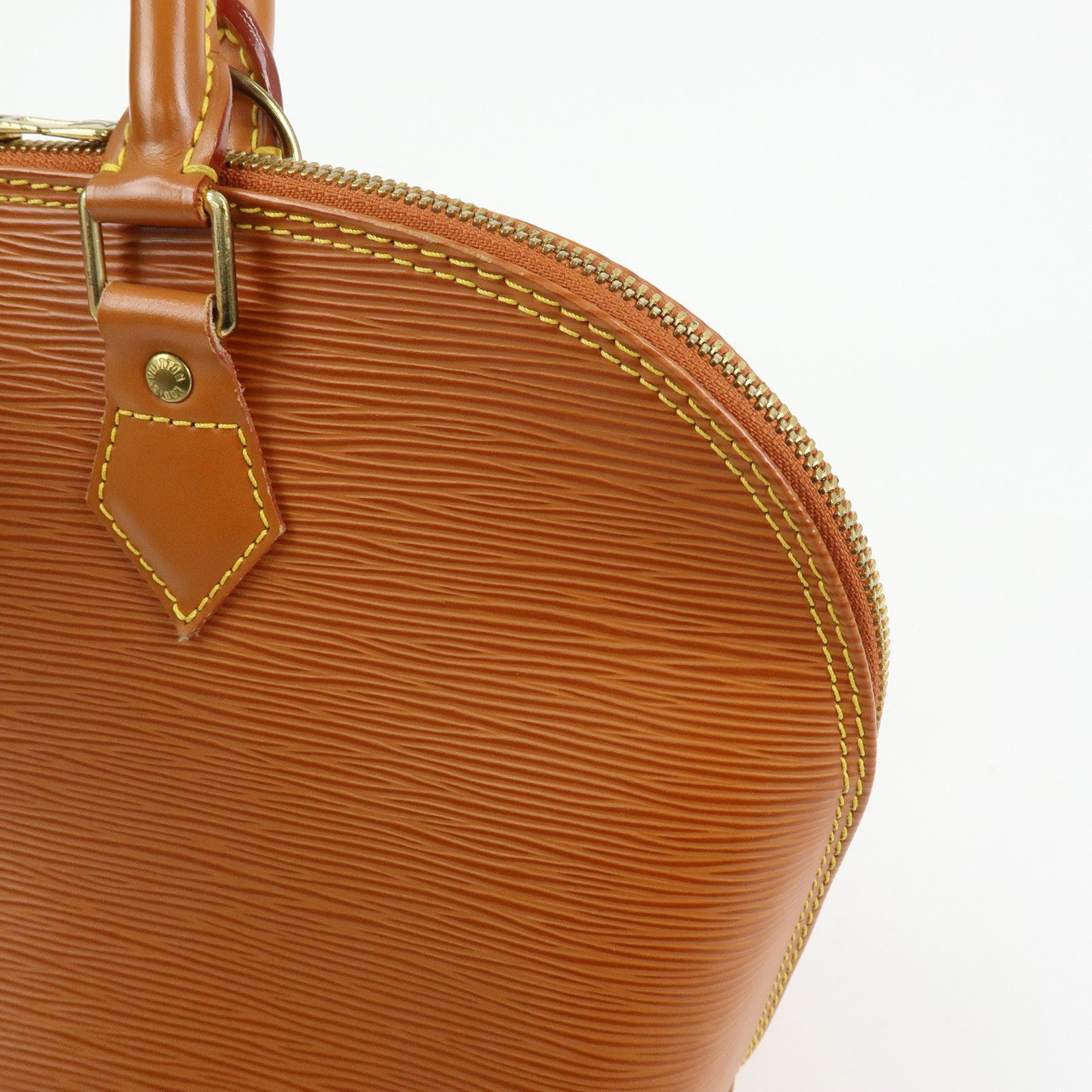 Louis Vuitton Epi Alma PM  Lether Hand Bag Zipang Gold M52148