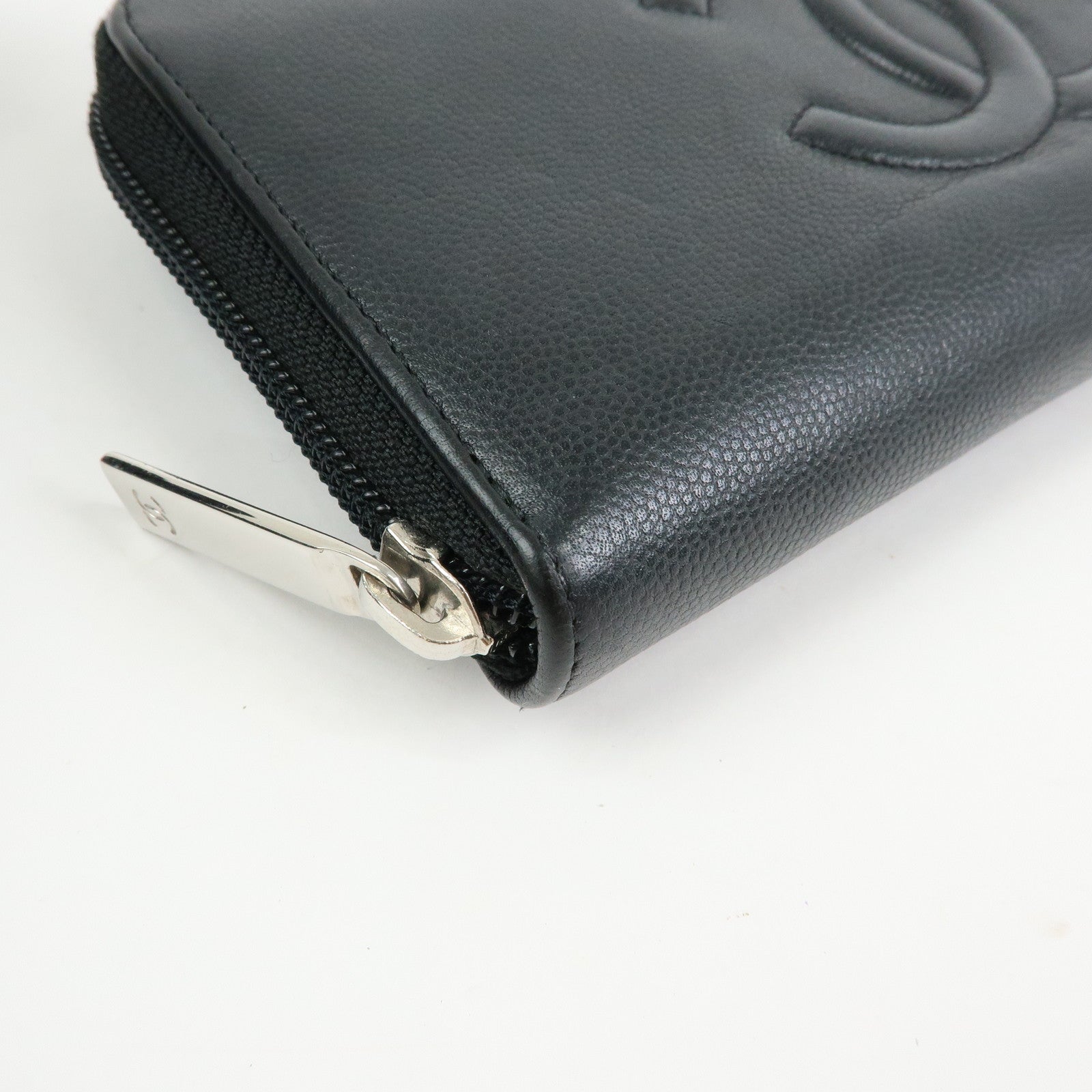 CHANEL COCO Mark Caviarskin Round Zippy Wallet Black Silver