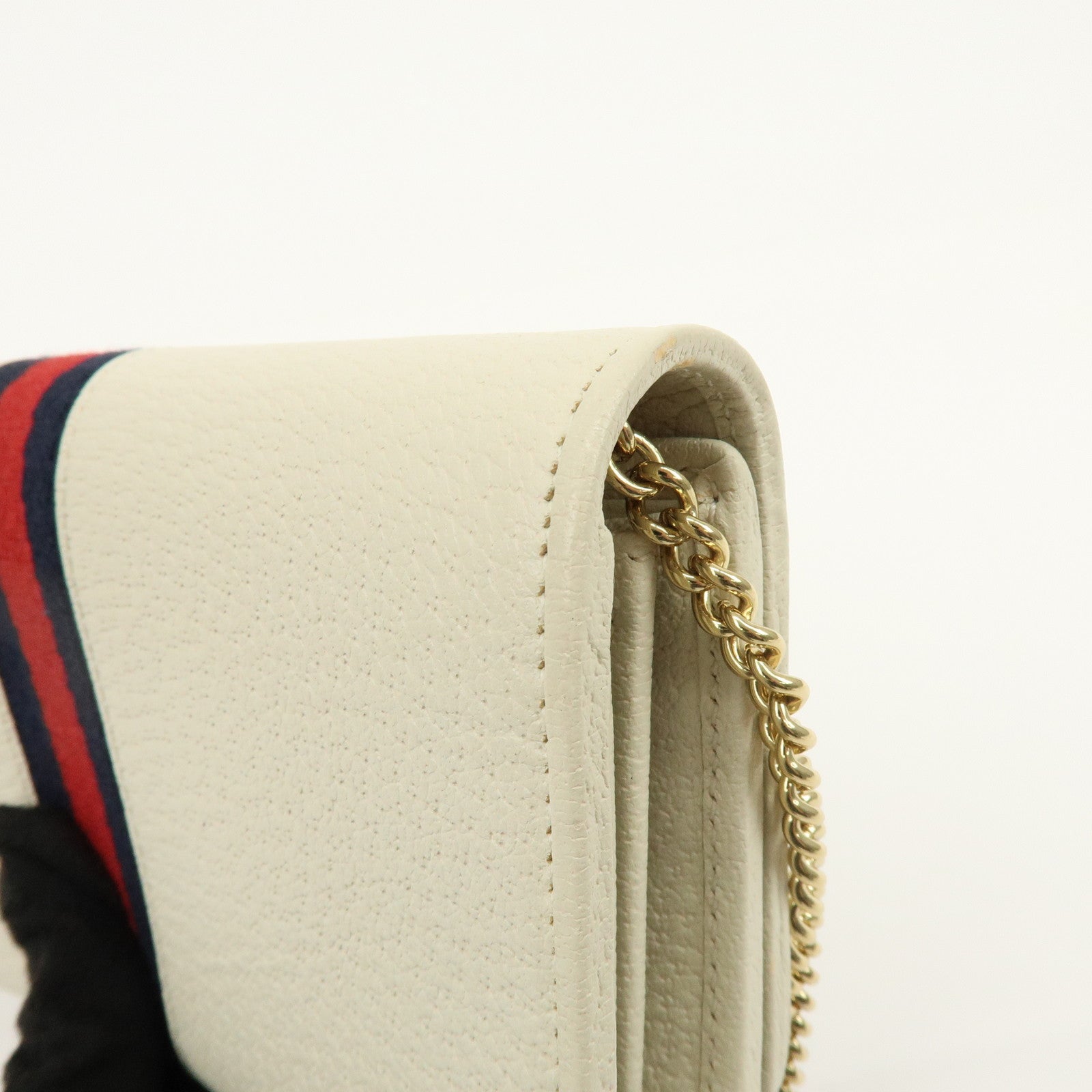 GUCCI Sherry GG Marmont Leather Chain Wallet Ivory 546592