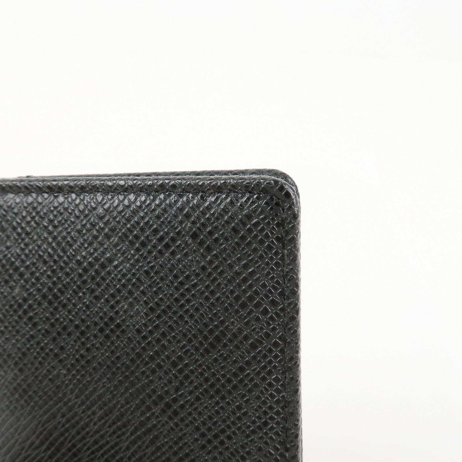 Louis Vuitton Taiga Leather Organizer de Poche Card Case M30512