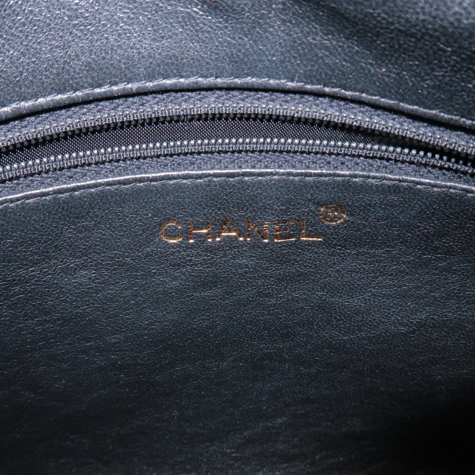 CHANEL Chevron V Stitch Caviarskin Chain Shoulder Bag Black