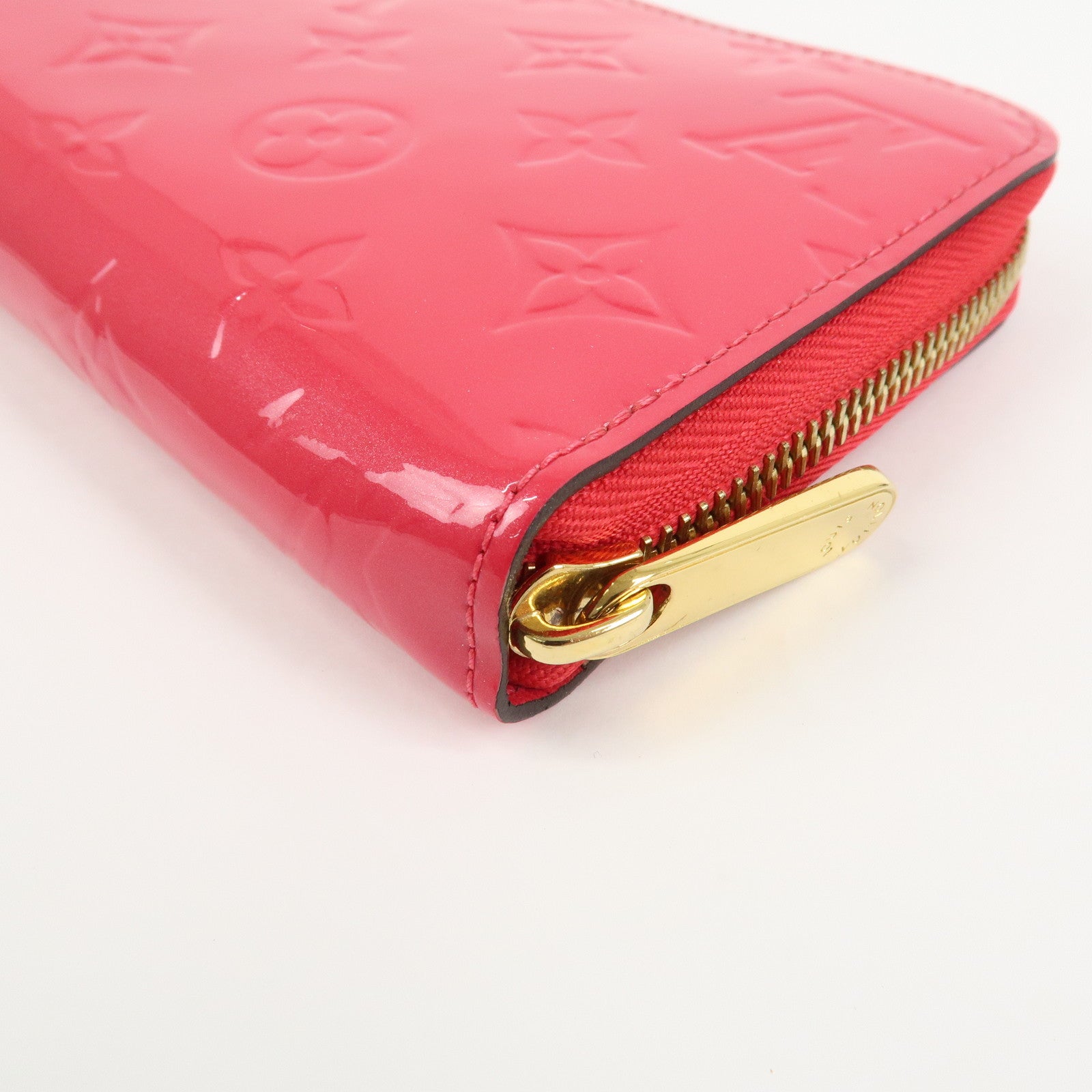 Louis Vuitton Monogram Vernis Round Zippy Wallet Hot Pink M93058