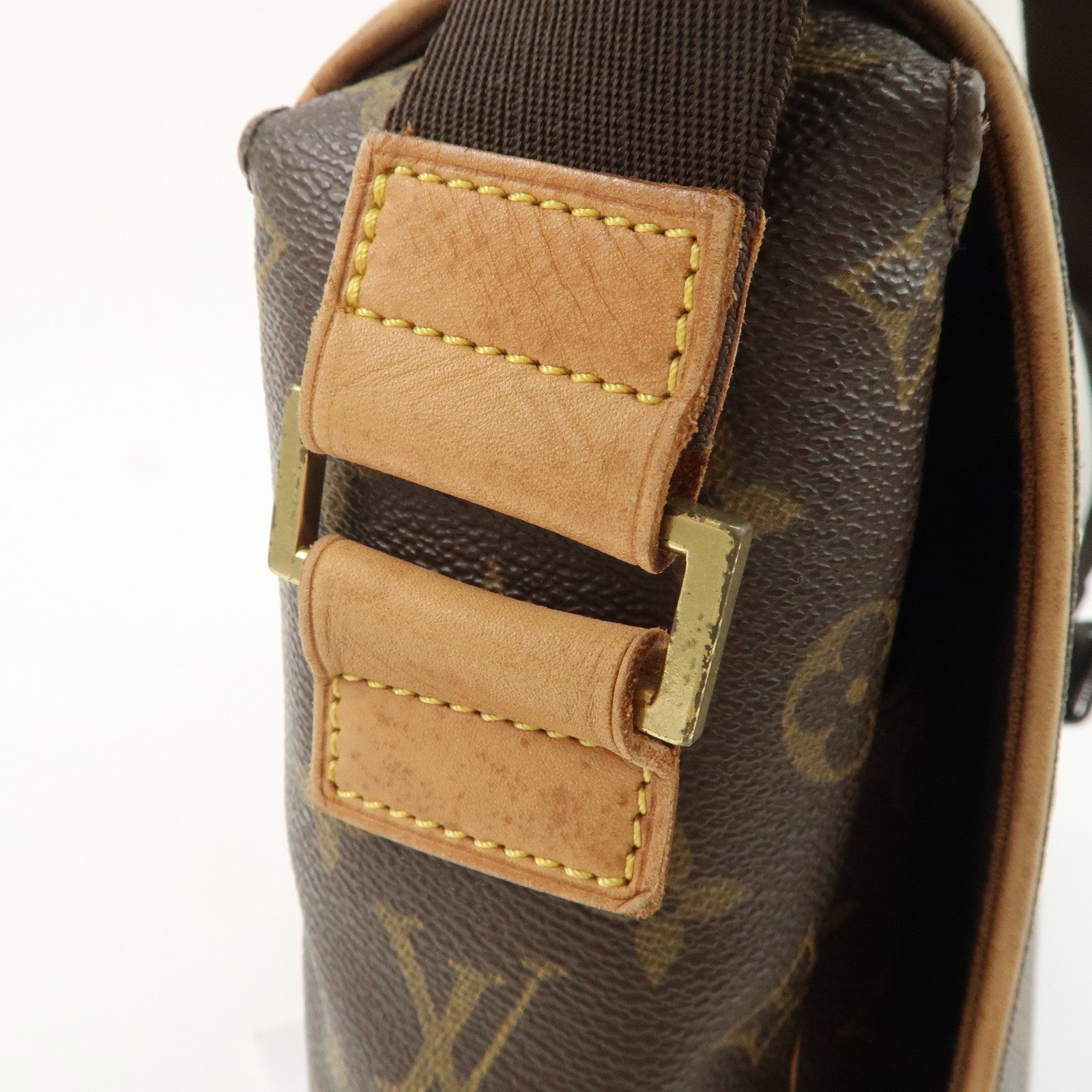 Louis Vuitton Monogram Abbesses Messenger Bag Shoulder Bag M45257 Used