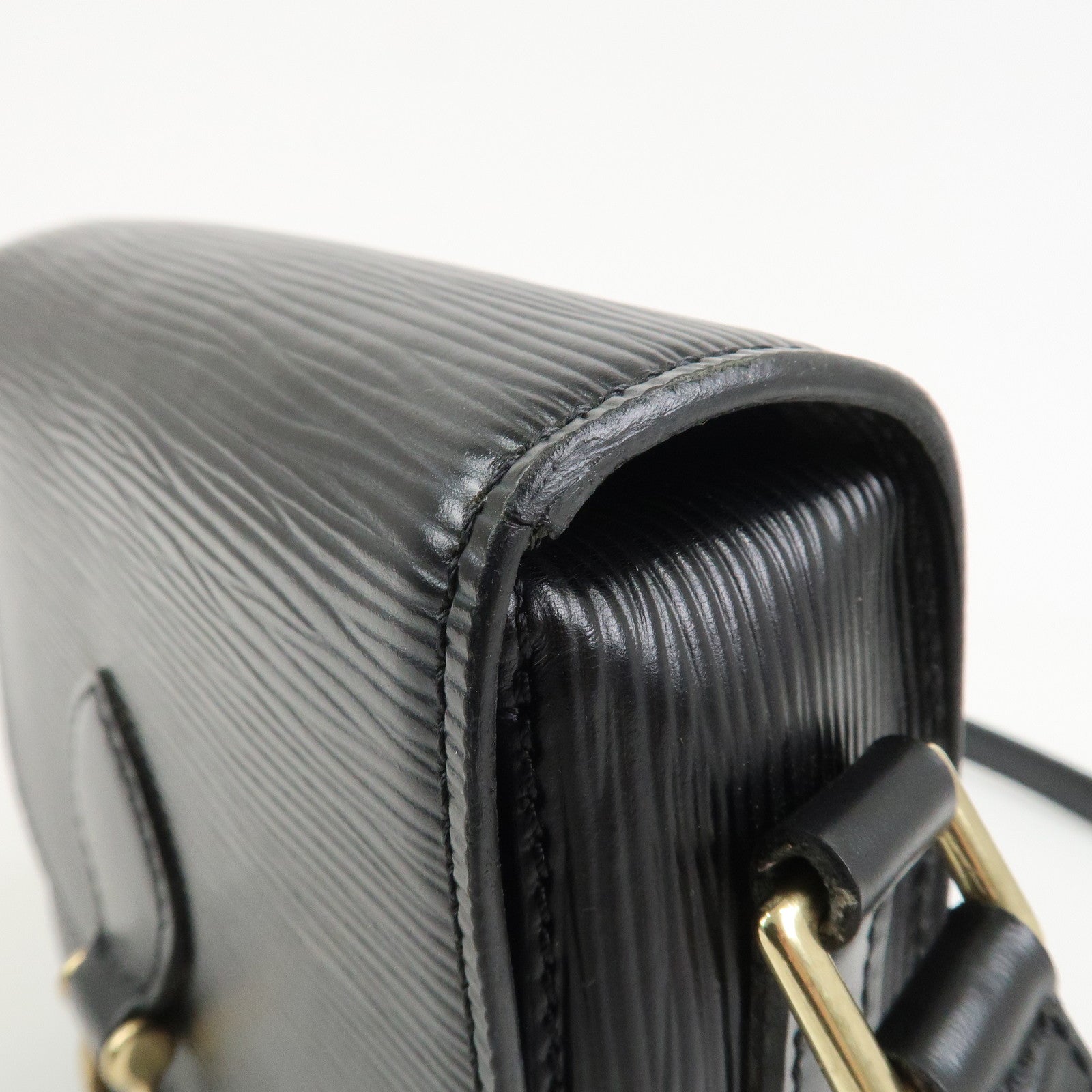 Louis Vuitton Epi Mini Saint Cloud Shoulder Bag Noir Black M52212