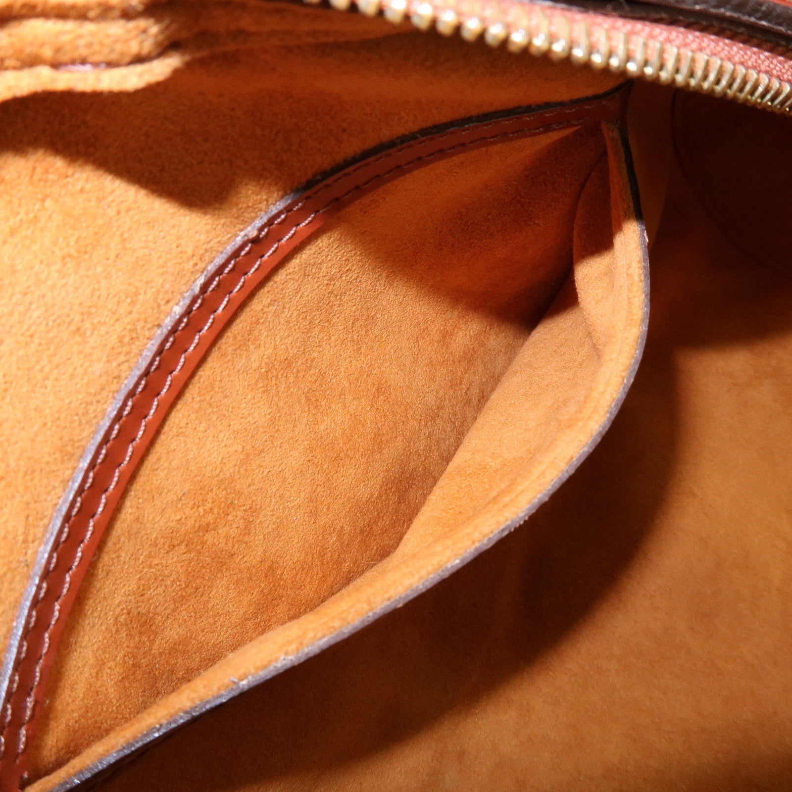 Louis Vuitton Epi Soufflot Leather Hand Bag Kenya Brown M52223