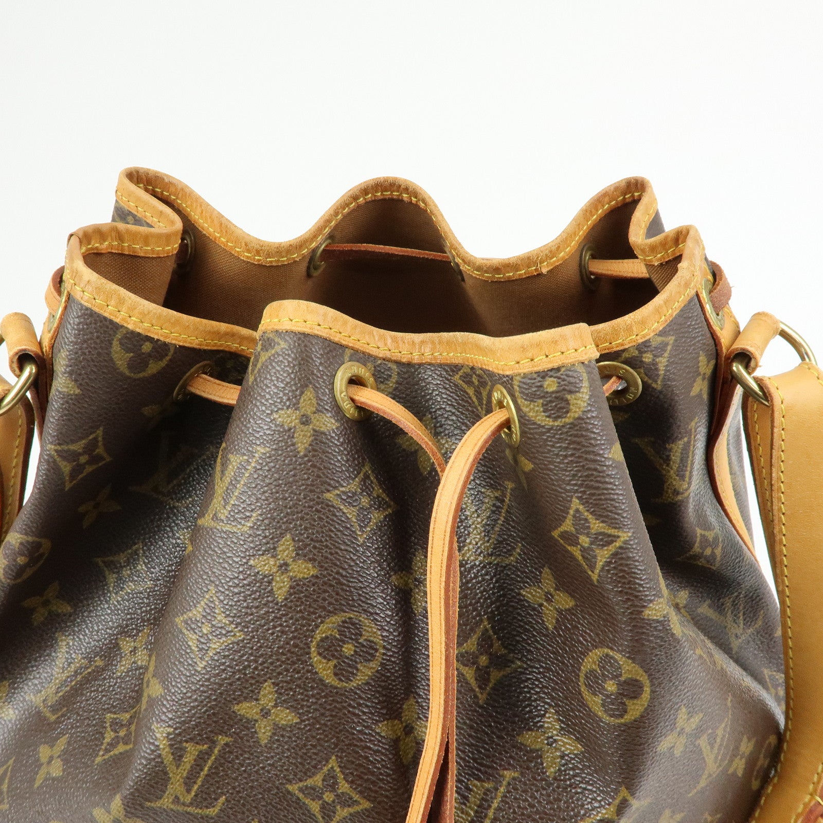 Louis Vuitton Monogram Canvas Leather Noe Shoulder Bag Brown M42224