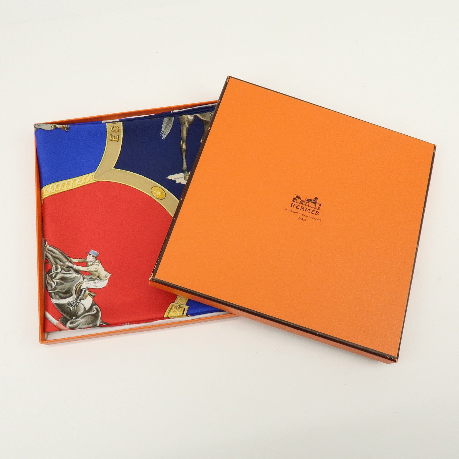 HERMES Carre 90 Silk 100% Scarf Le General LA Hotte Navy Red Blue