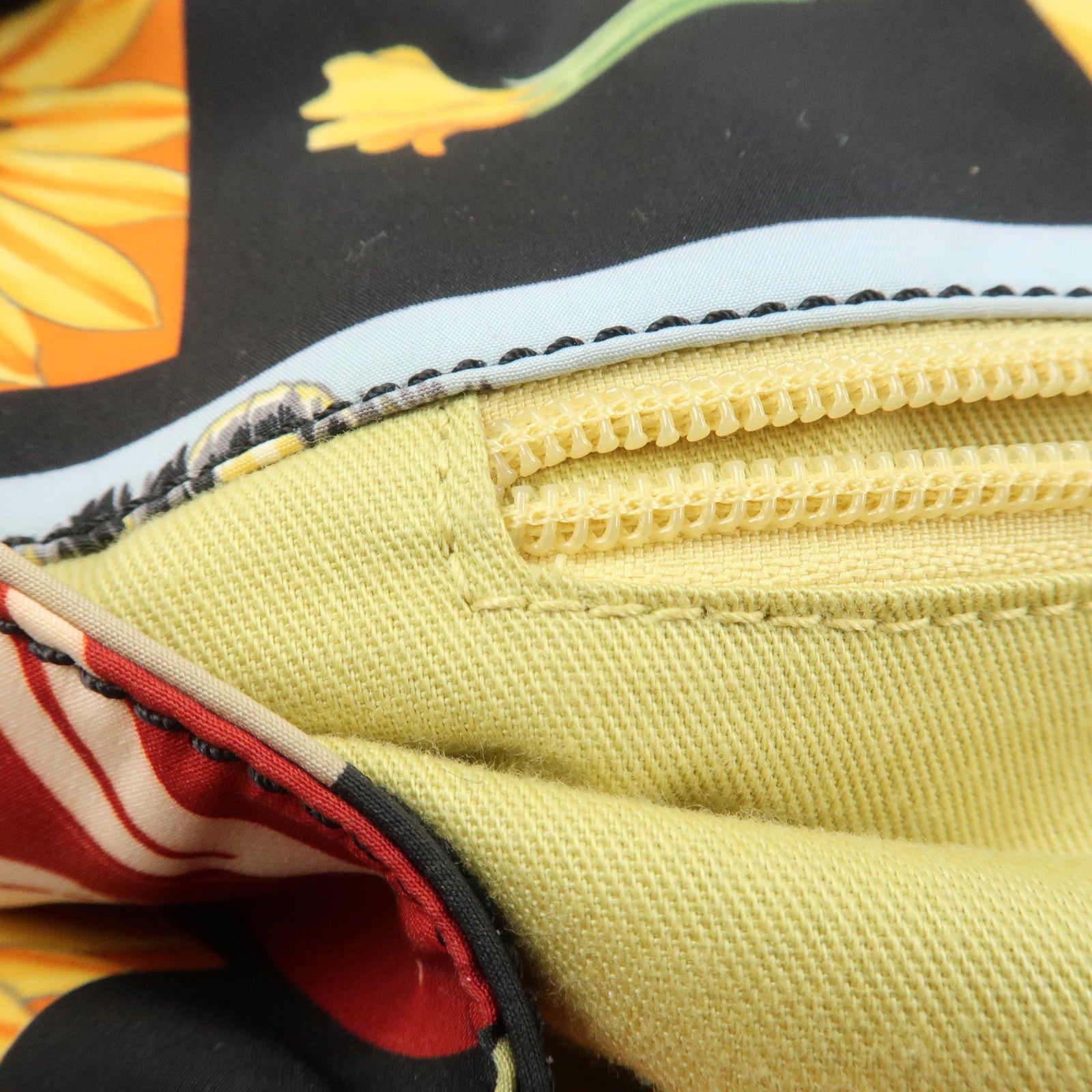 Ferragamo Nylon Leather Hand Bag Shoulder Bag Black Multicolor