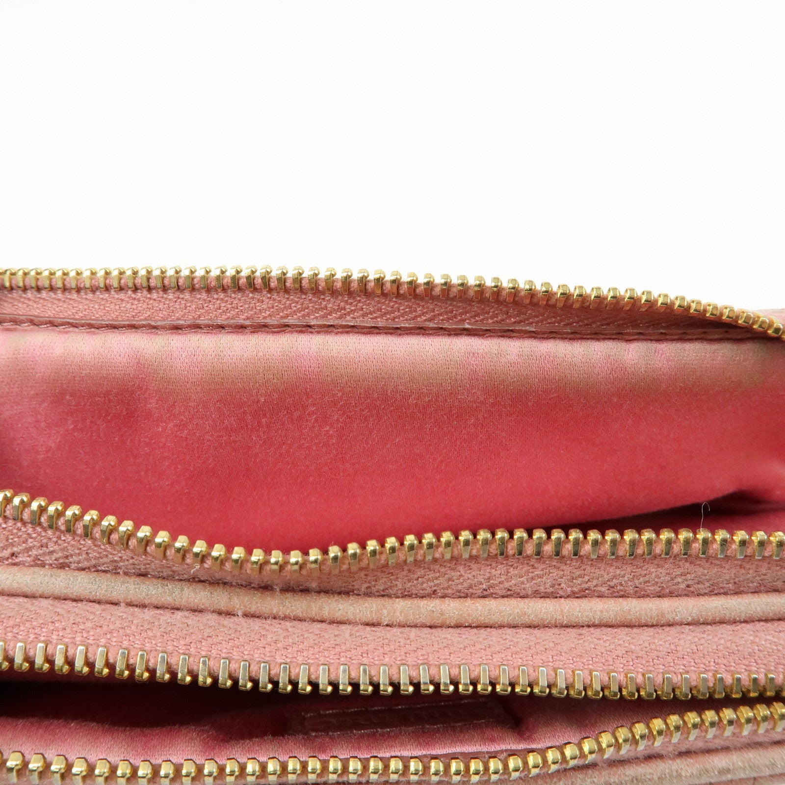 MIU MIU Matelasse Leather Hand Bag Accessory Pouch Pink