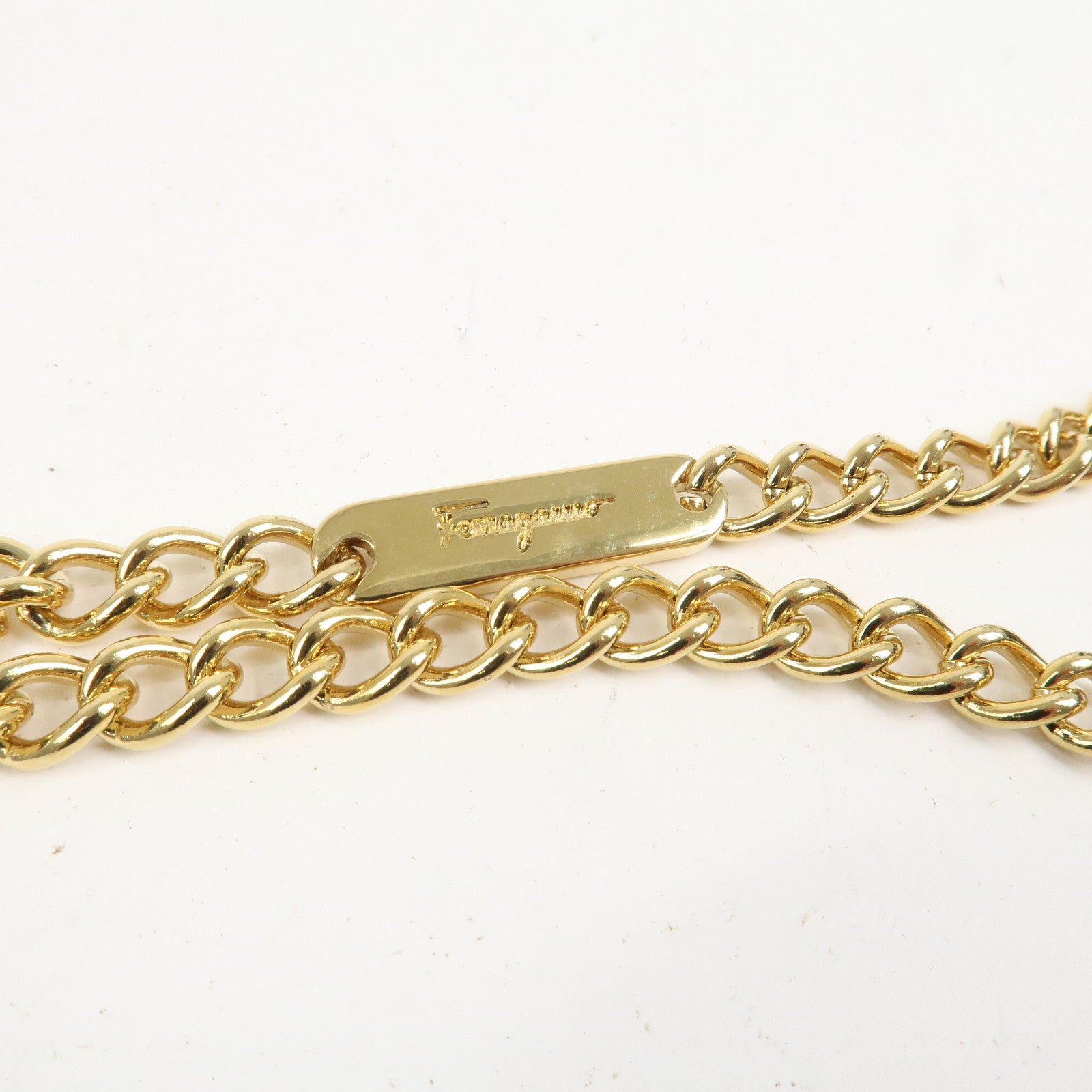 Ferragamo Vara Ribbon Embossed Leather Chain Shoulder Bag Black