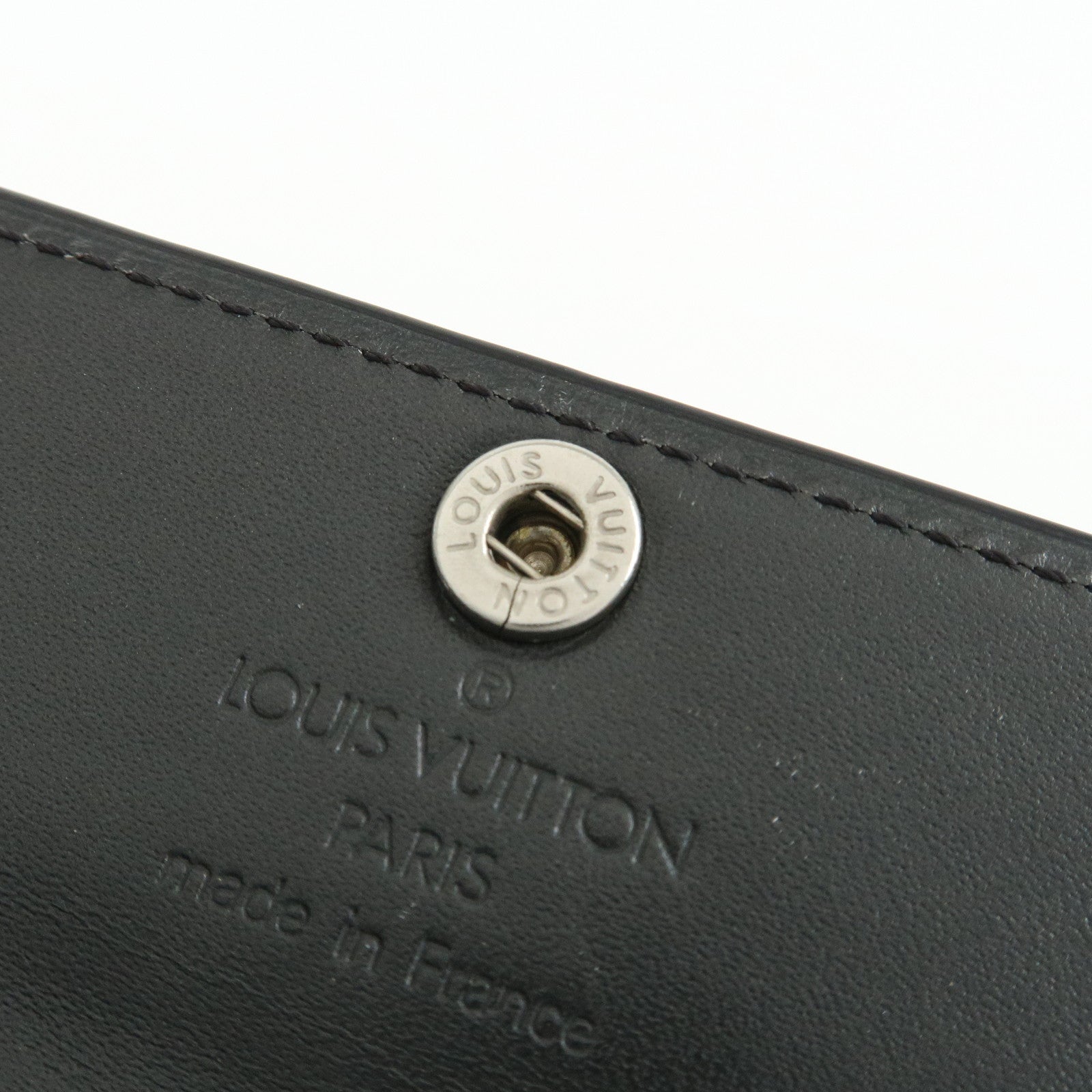Louis Vuitton Monogram Matte Vernis Ludlow Coin Case Noir M65122