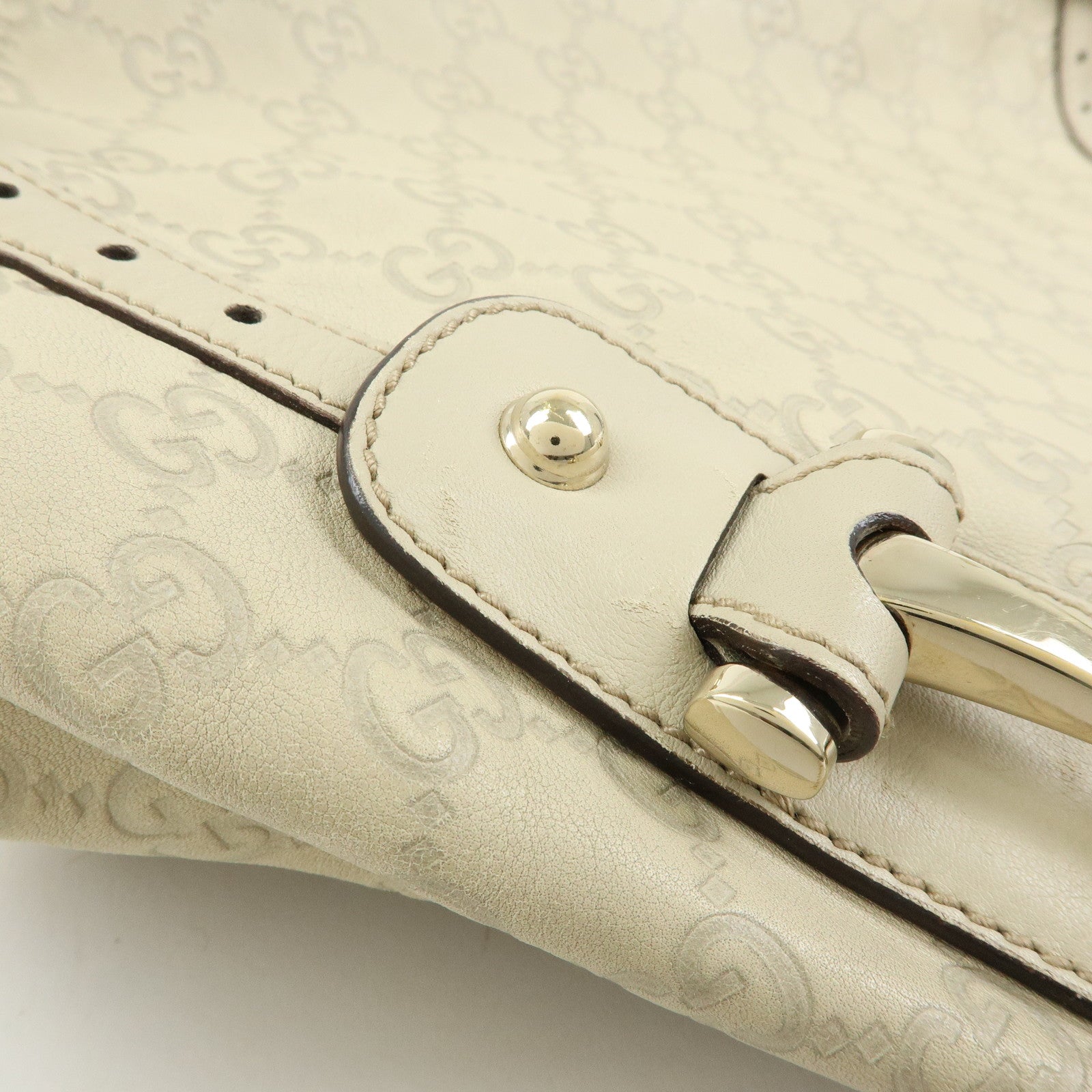 GUCCI Horsebit Guccissima Leather Hand Bag Ivory 137621