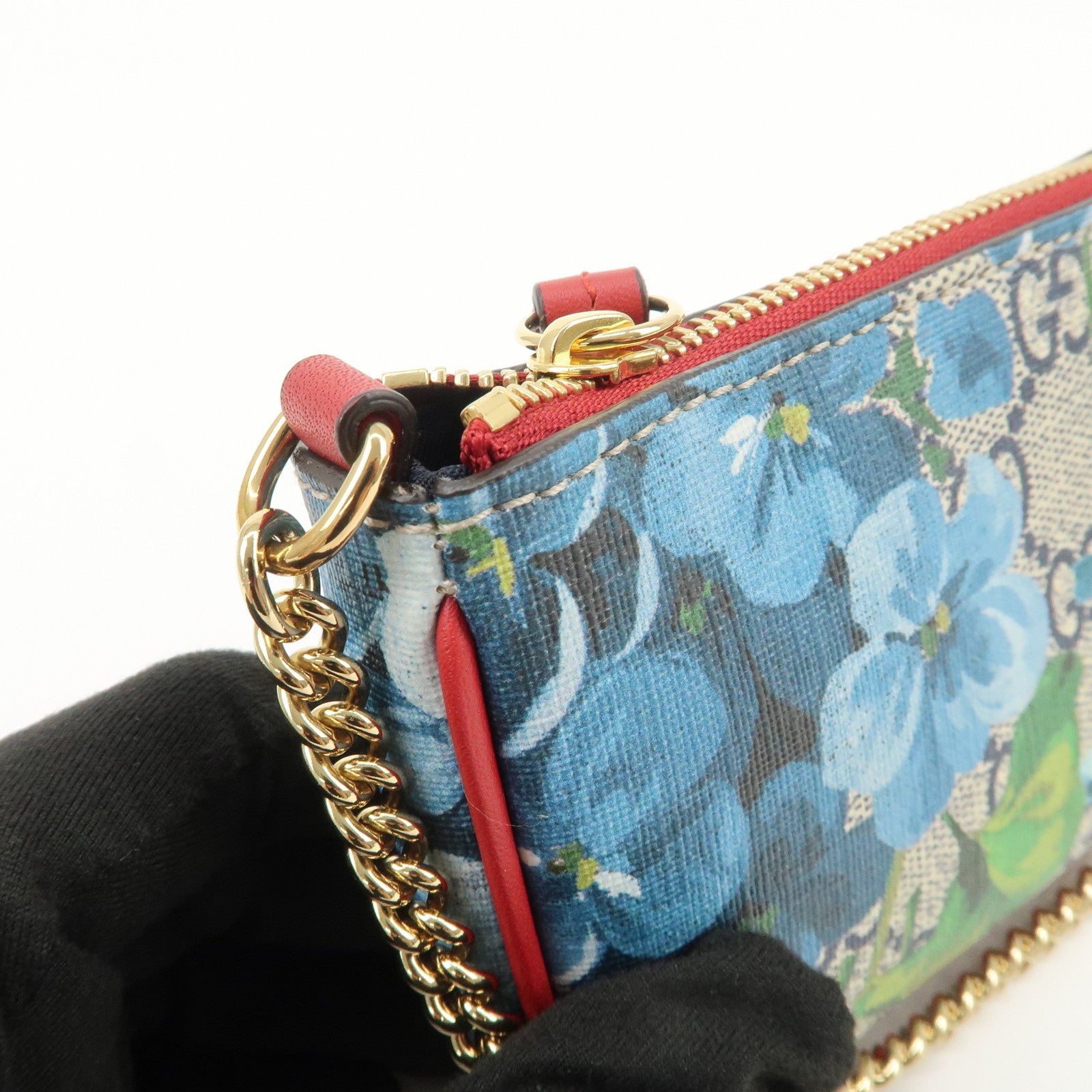 GUCCI GG Supreme GG Blooms Cosmetic Pouch Hand Bag Blue Red 429766