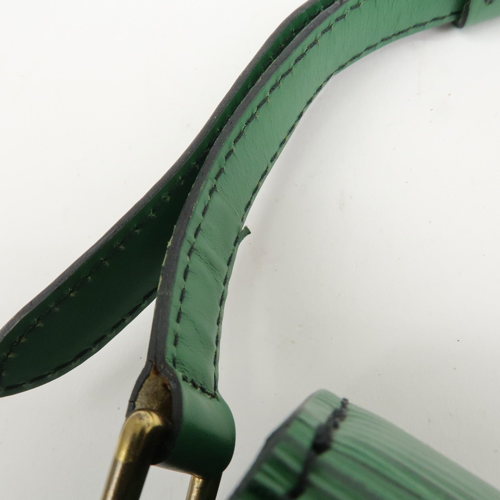 Louis Vuitton Epi Leather Mini Saint Cloud Shoulder Bag Borneo Green M52214