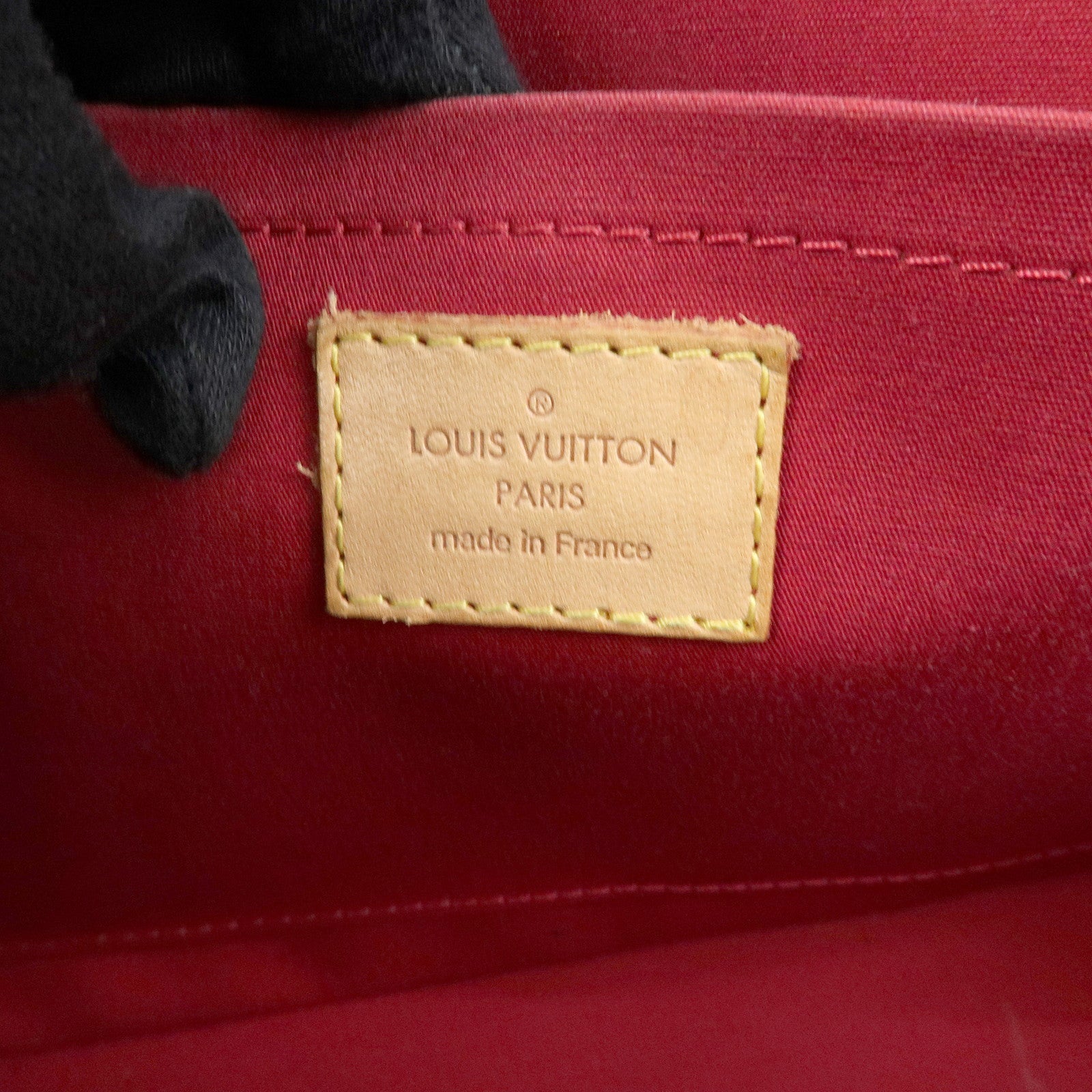 Louis Vuitton Vernis Rosewood Avenue Hand Bag Pomme d'Amour M93507