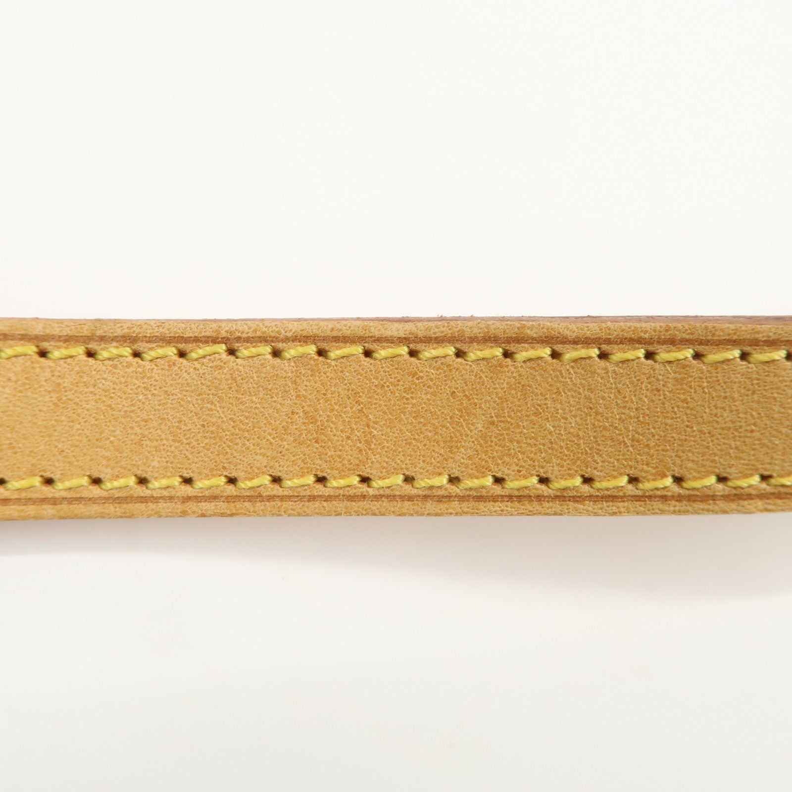 Louis Vuitton Adjustable Leather Shoulder Strap 120cm 1.6cm J52312