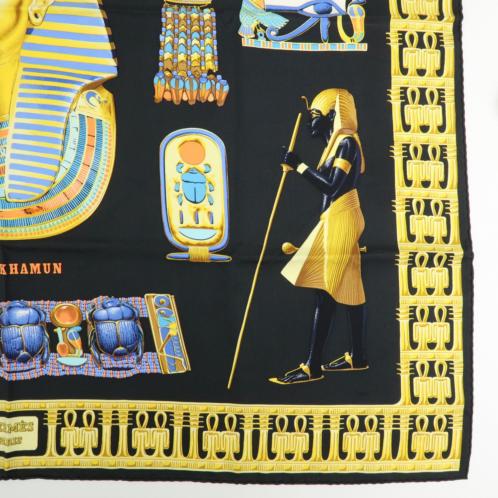 HERMES Carre 90 Silk 100% TUTANKHAMUN Scarf Gold Black