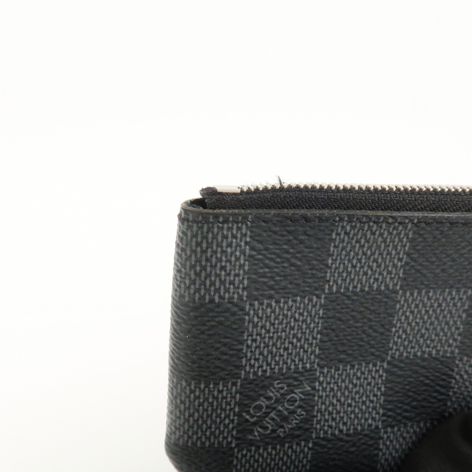 Louis Vuitton Damier Graphite Pochette Cles Coin Case Black N60155