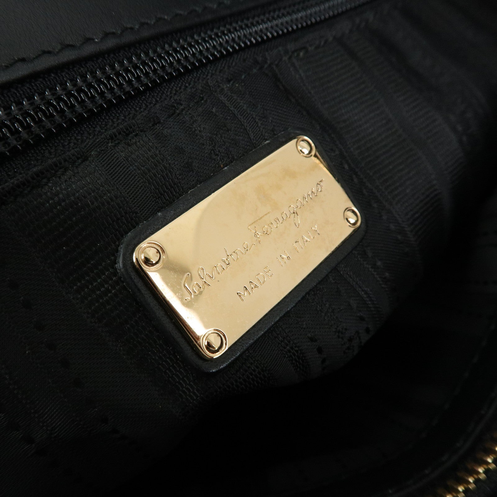 Ferragamo Gancini Leather Tote Bag Hand Bag Black