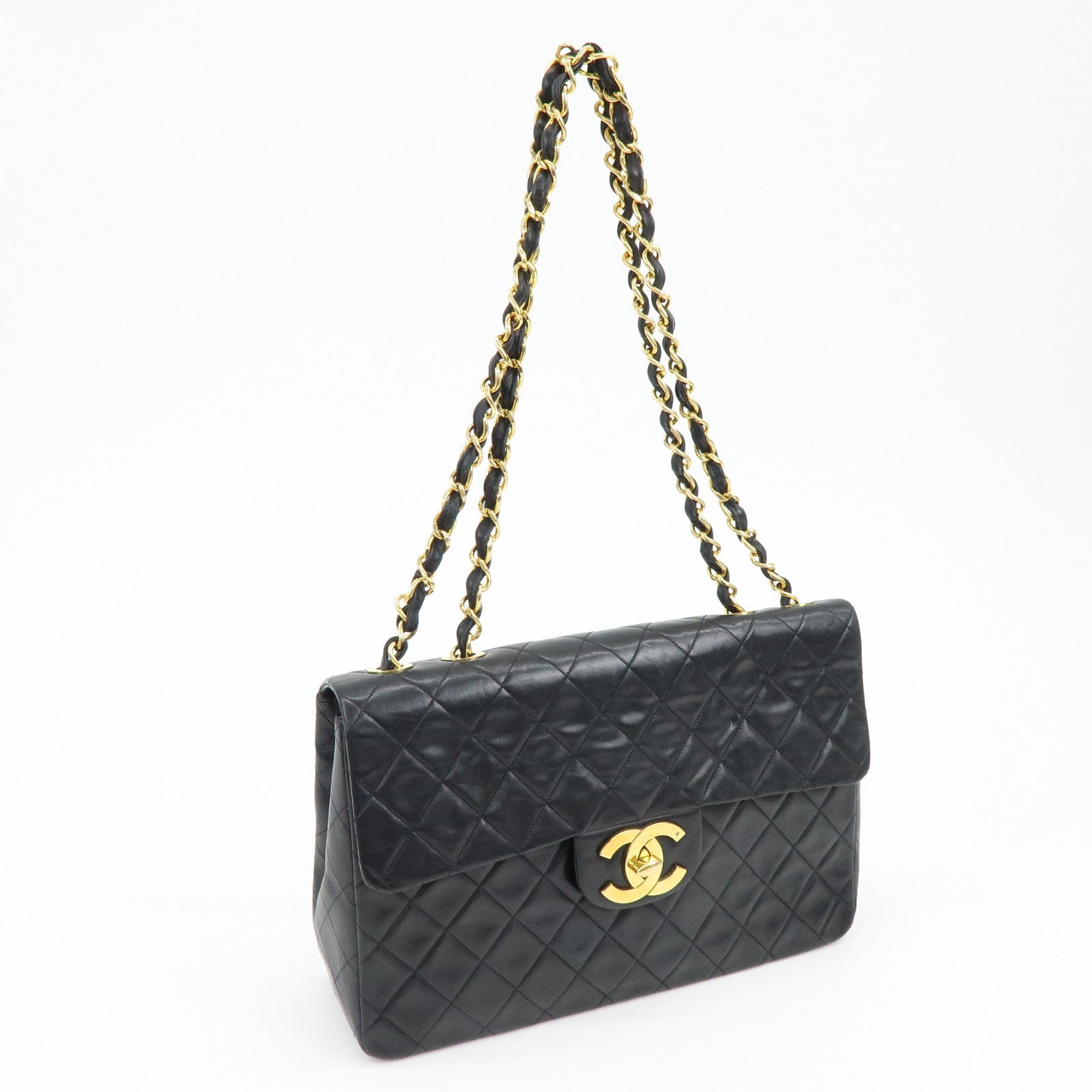 CHANEL Matelasse Lamb Skin Maxi 34 Single Flap Shoulder Bag Black