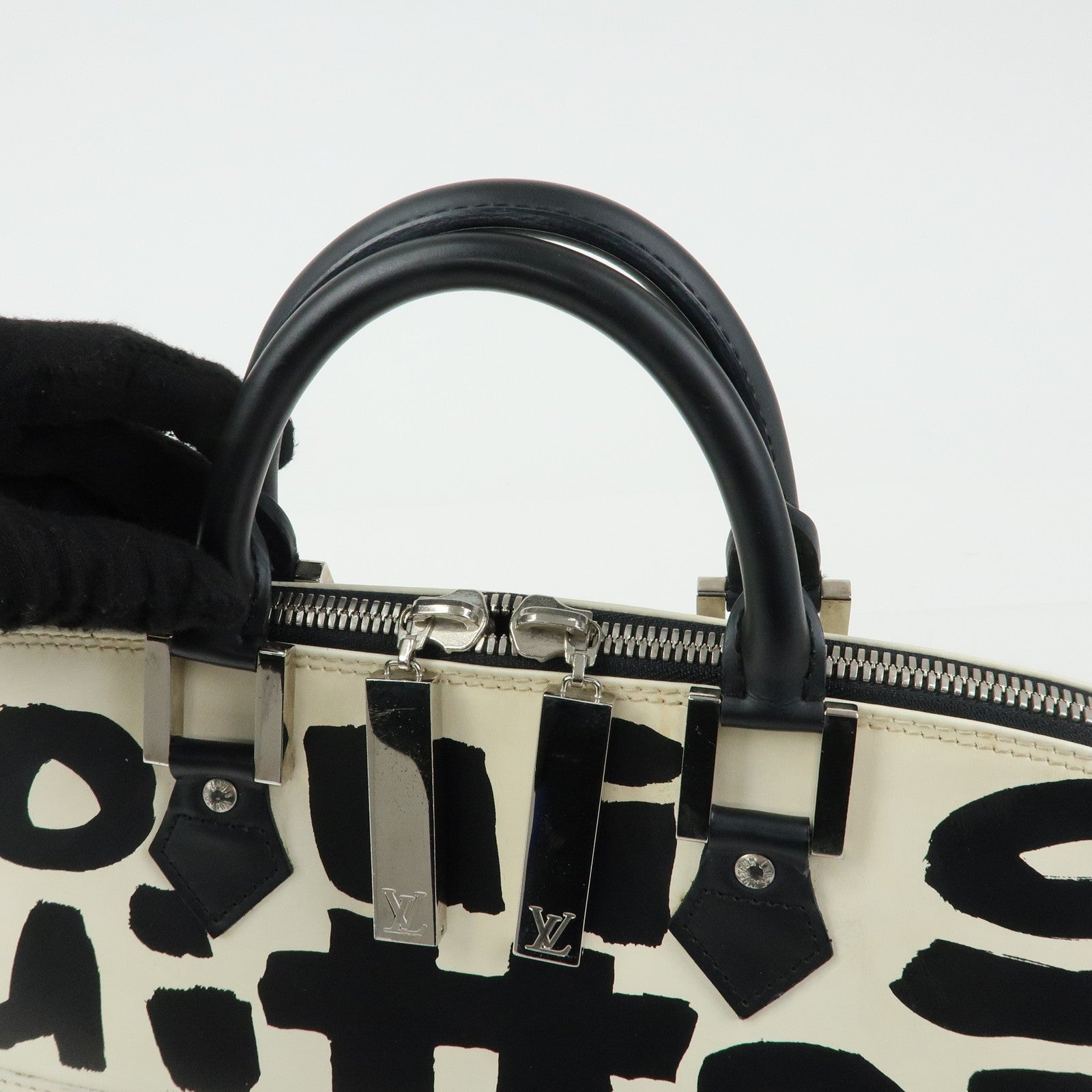 Louis Vuitton Alma Graffiti Alma Horizontal Hand Bag M92175